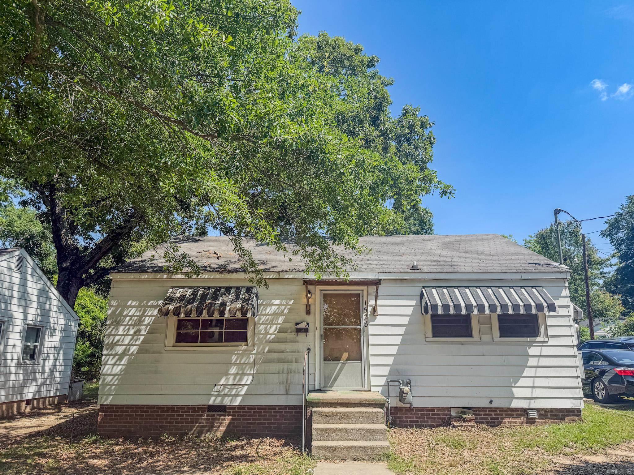 EASTWOOD - Residential