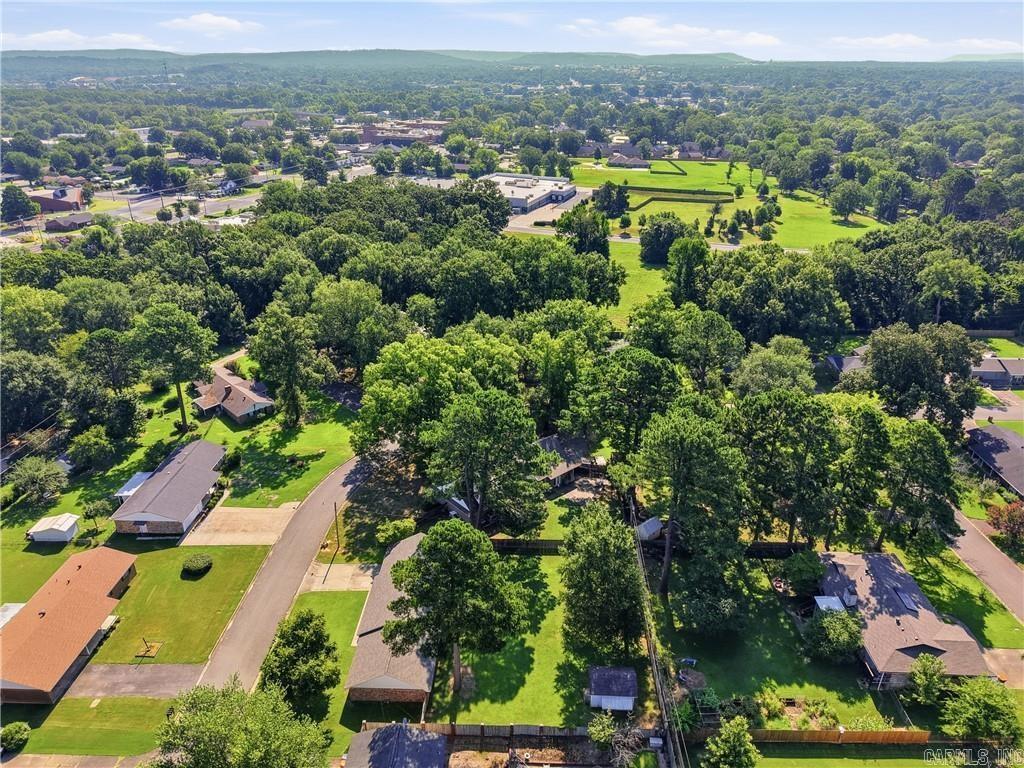 COLONIAL HEIGHTS - Residential