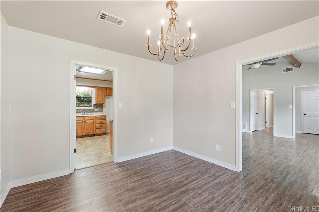 COLONIAL HEIGHTS - Residential