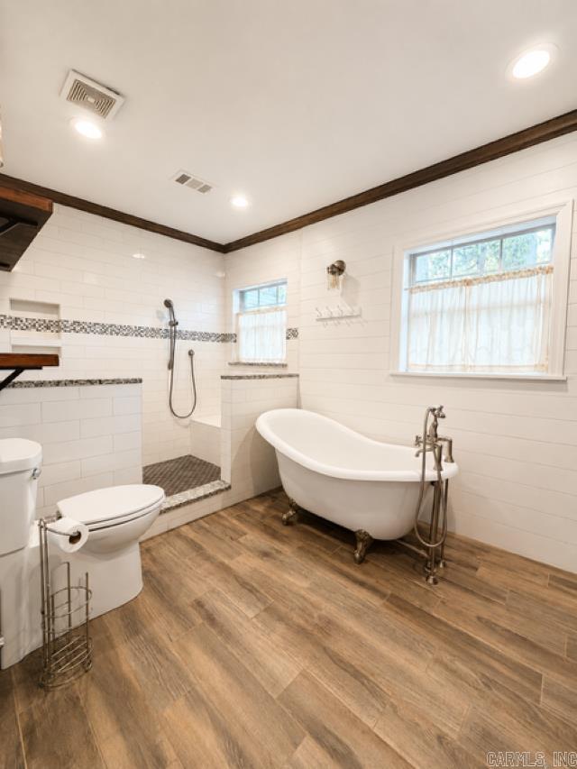 CRESCENT HEIGHTS ADDN - Residential