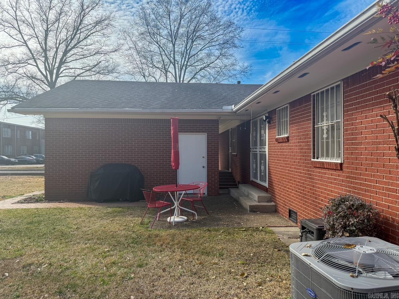 Lund and Hill Original - Residential