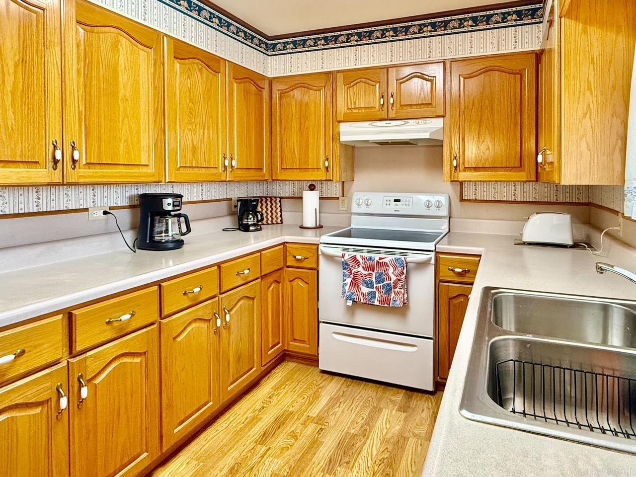 Lund and Hill Original - Residential