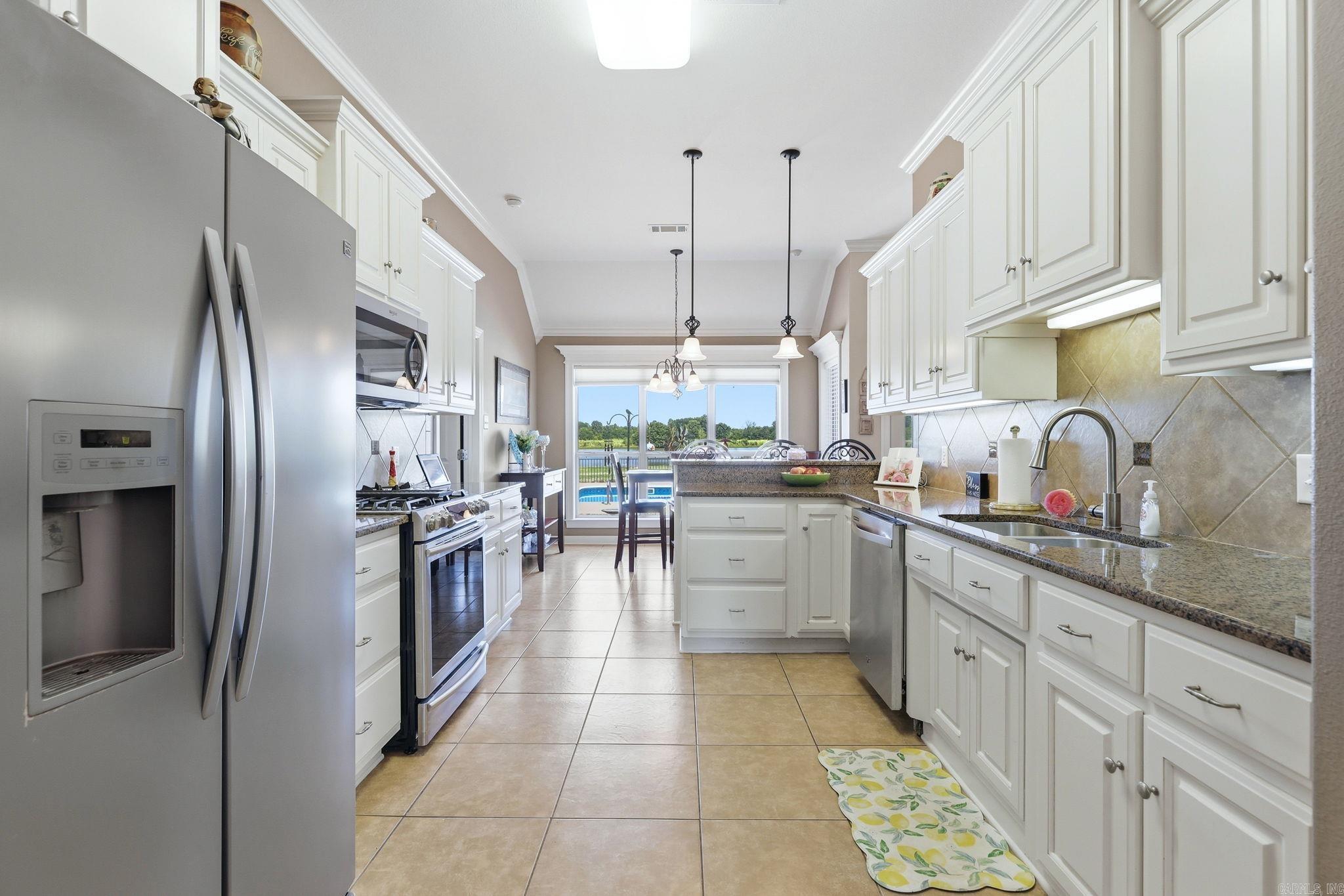 MOUND LAKE ADDITION - Residential