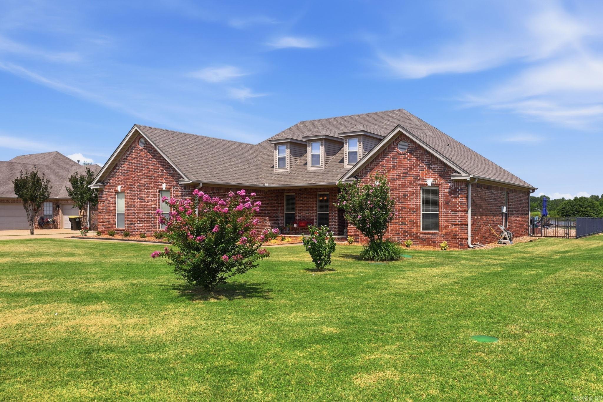 MOUND LAKE ADDITION - Residential