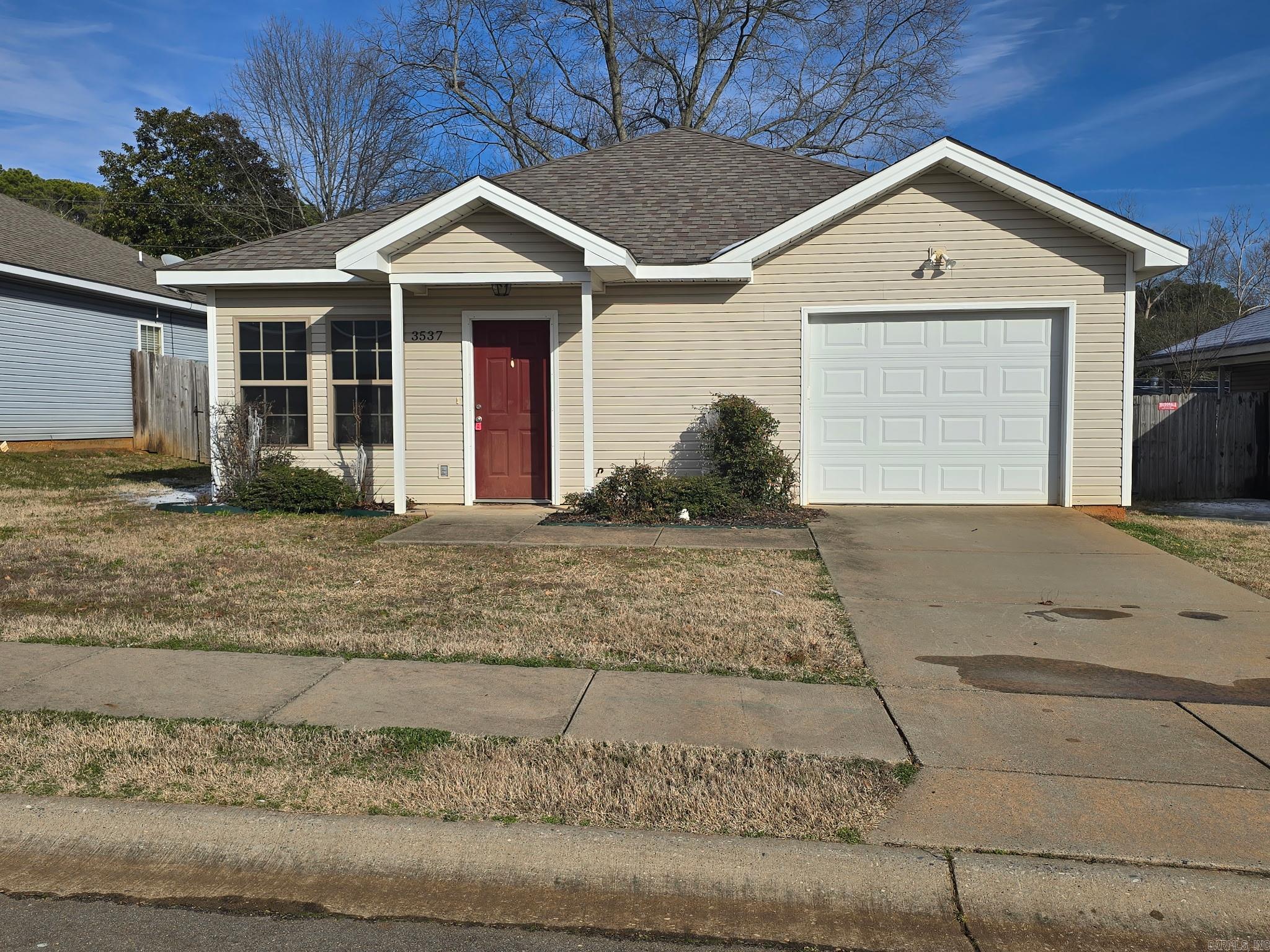** MOVE IN SPECIAL: HALF OFF FIRST FULL MONTHS RENT ** Introducing 3537 Terrace Hill Court, a charming 3-bedroom, 2-bathroom house located in the desirable Benton, AR. This lovely home boasts new carpet throughout, providing a fresh and inviting atmosphere. The kitchen comes equipped with a refrigerator, making it convenient for storing and preparing your favorite meals. The entire house has been freshly painted, giving it a modern and clean look. Additionally, a washer and dryer are included, ensuring that laundry is a breeze. With its convenient location and desirable amenities, 3537 Terrace Hill Court is the perfect place to call home. Don't miss out on this wonderful opportunity!  This property accepts section 8.