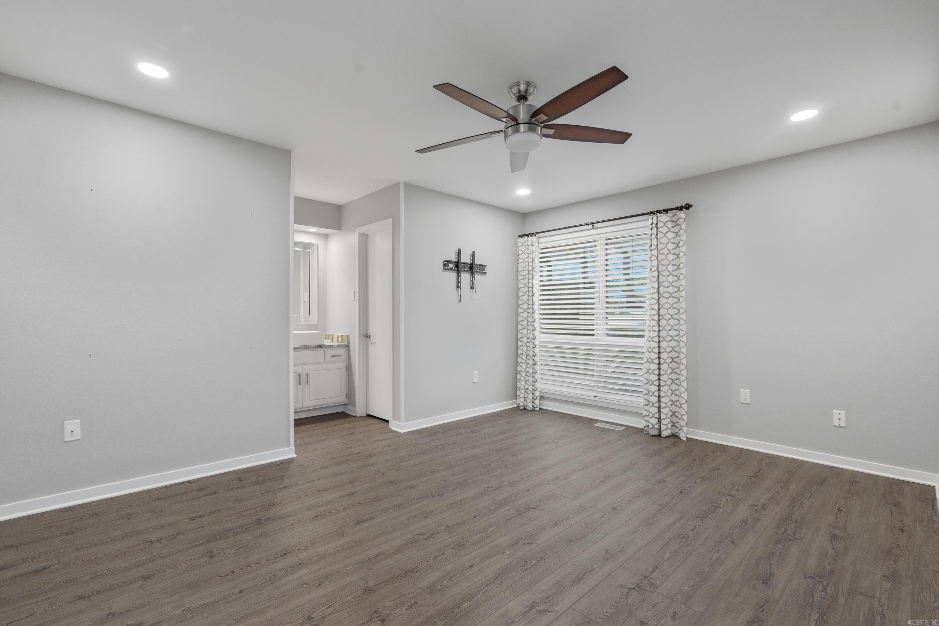 Hamilton Pointe HPR - Residential