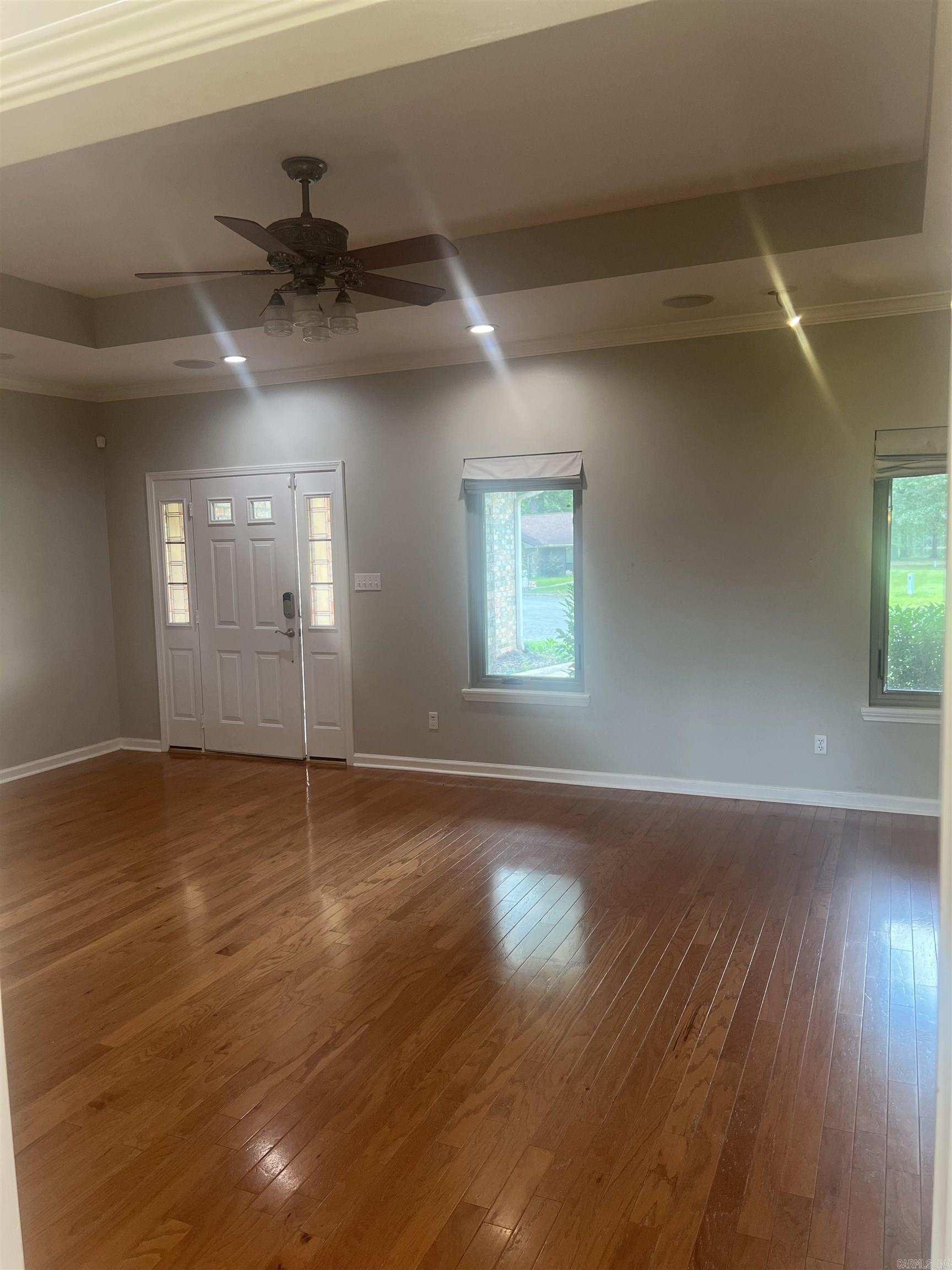 WINDSOR PLACE - Residential