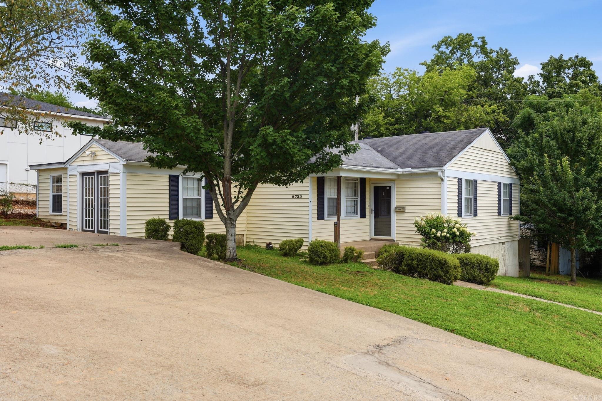 CAMMACK WOODS - Residential