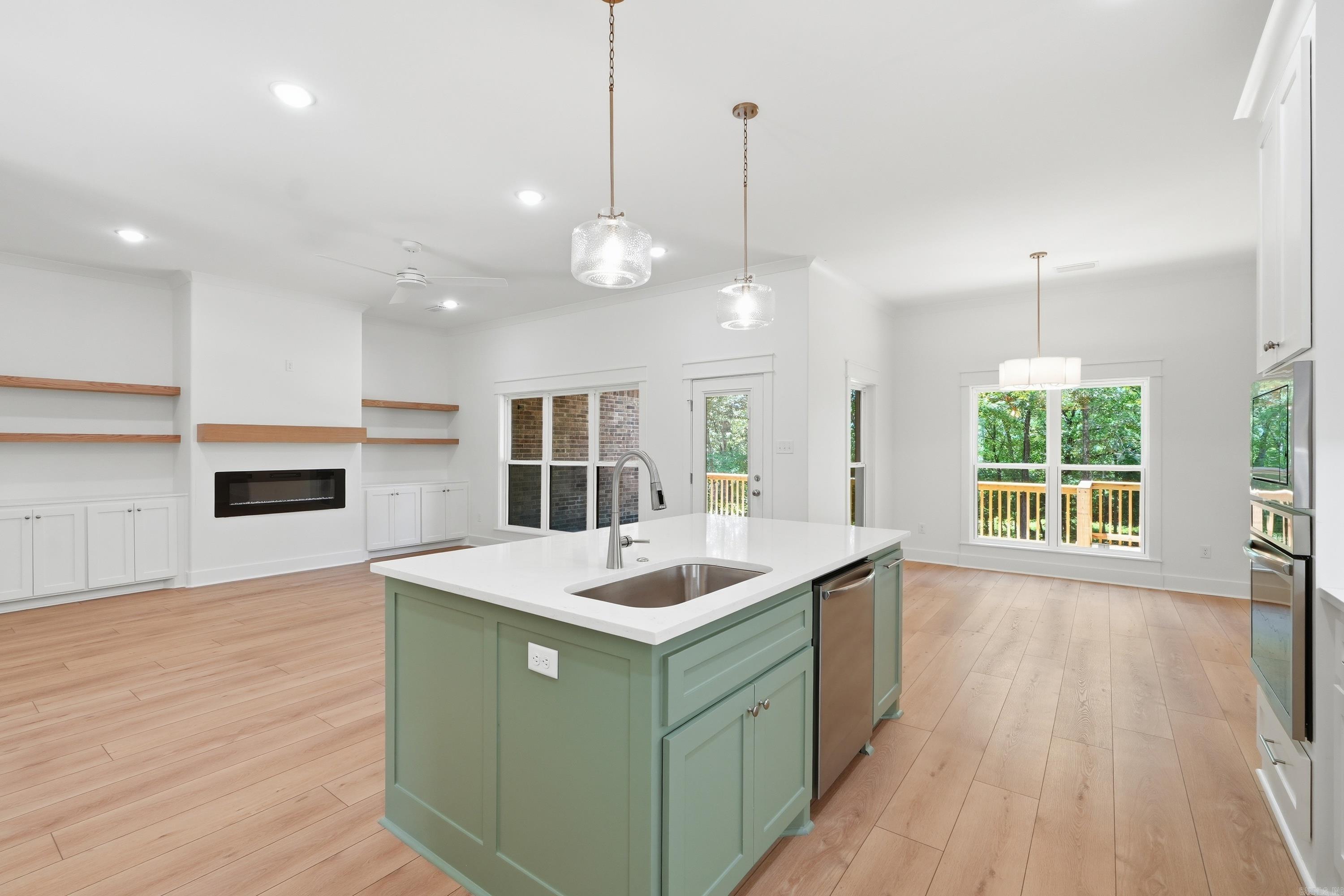 Hawks Point - Residential