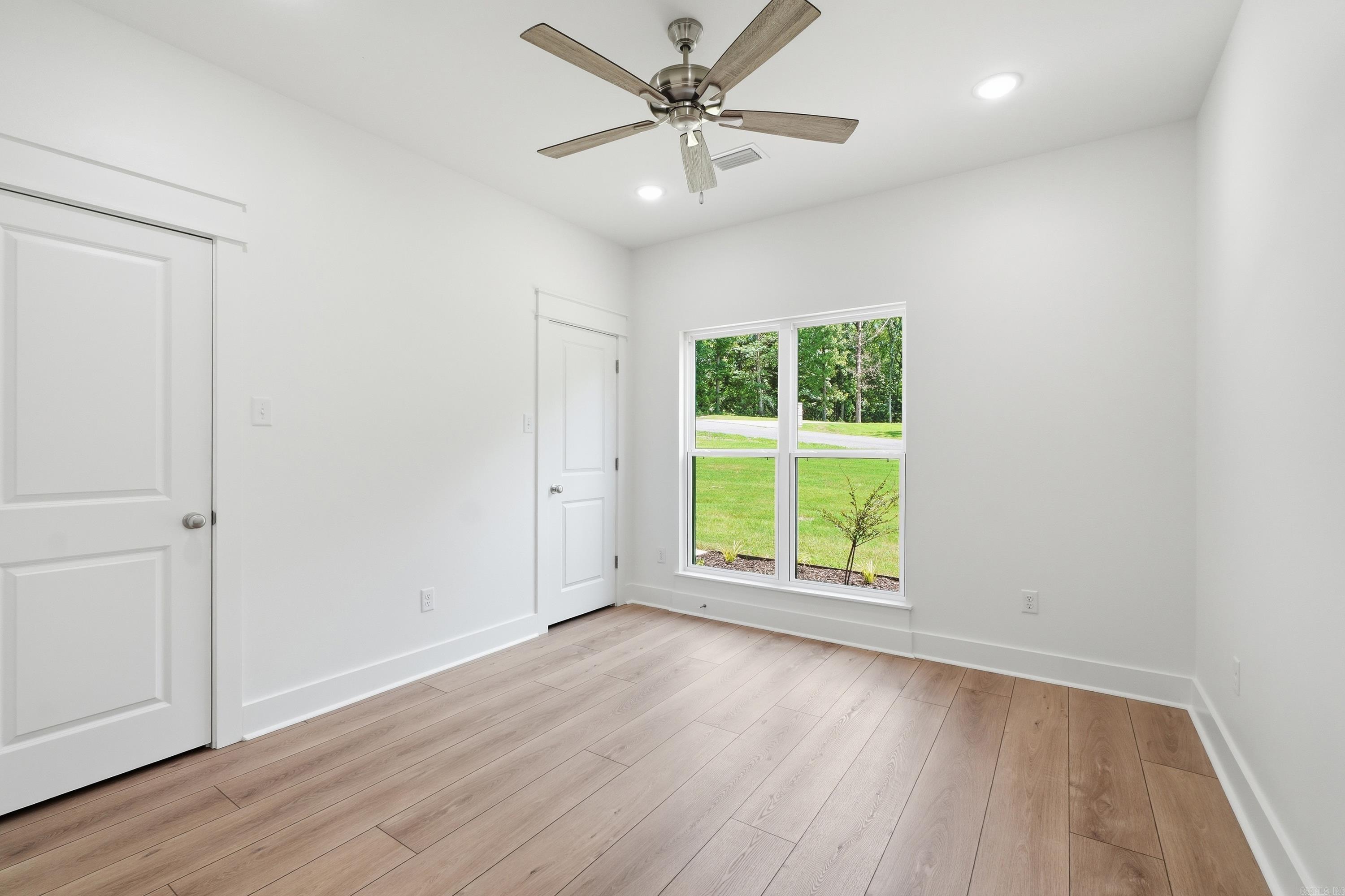 Hawks Point - Residential