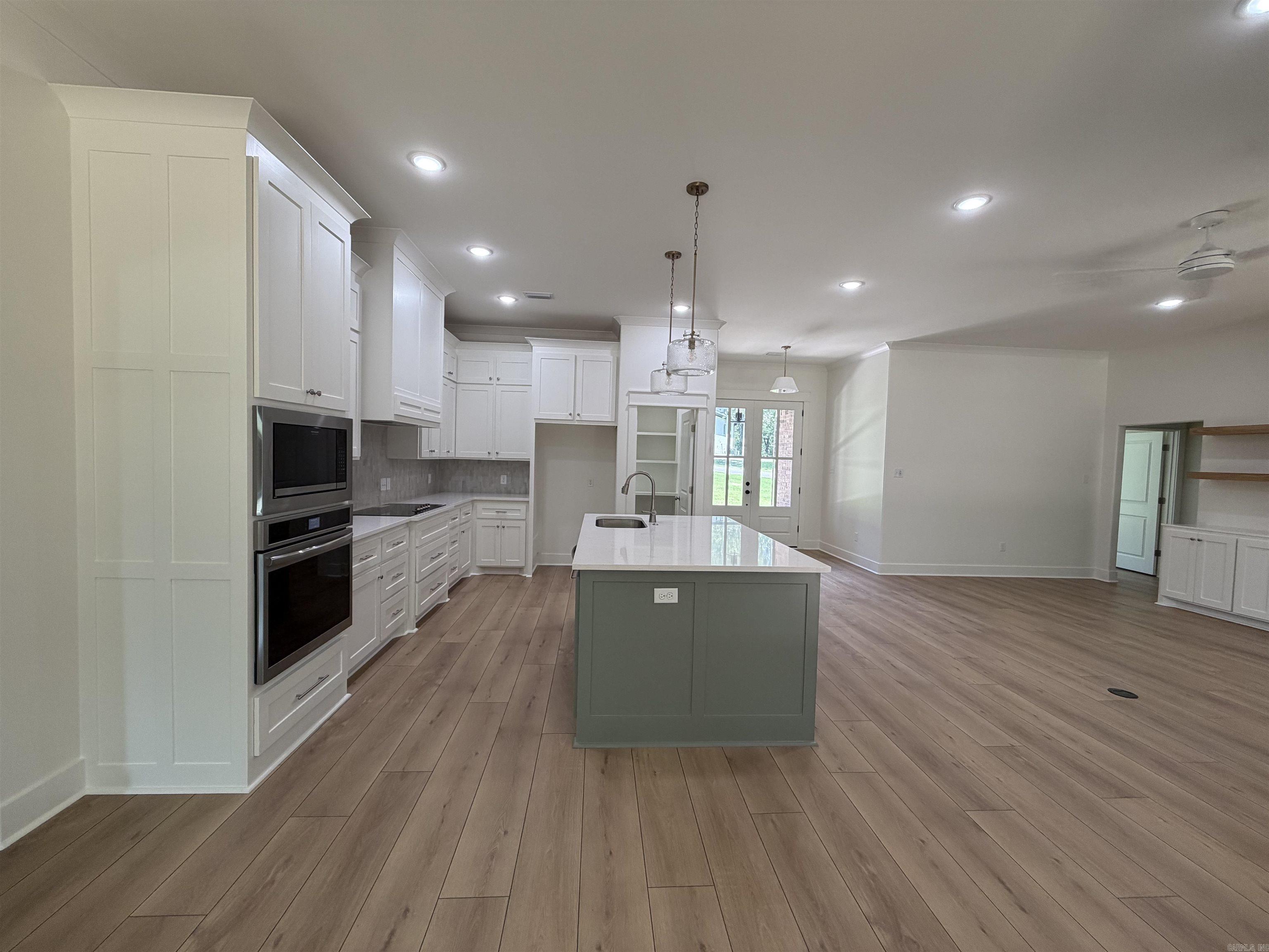 Hawks Point - Residential