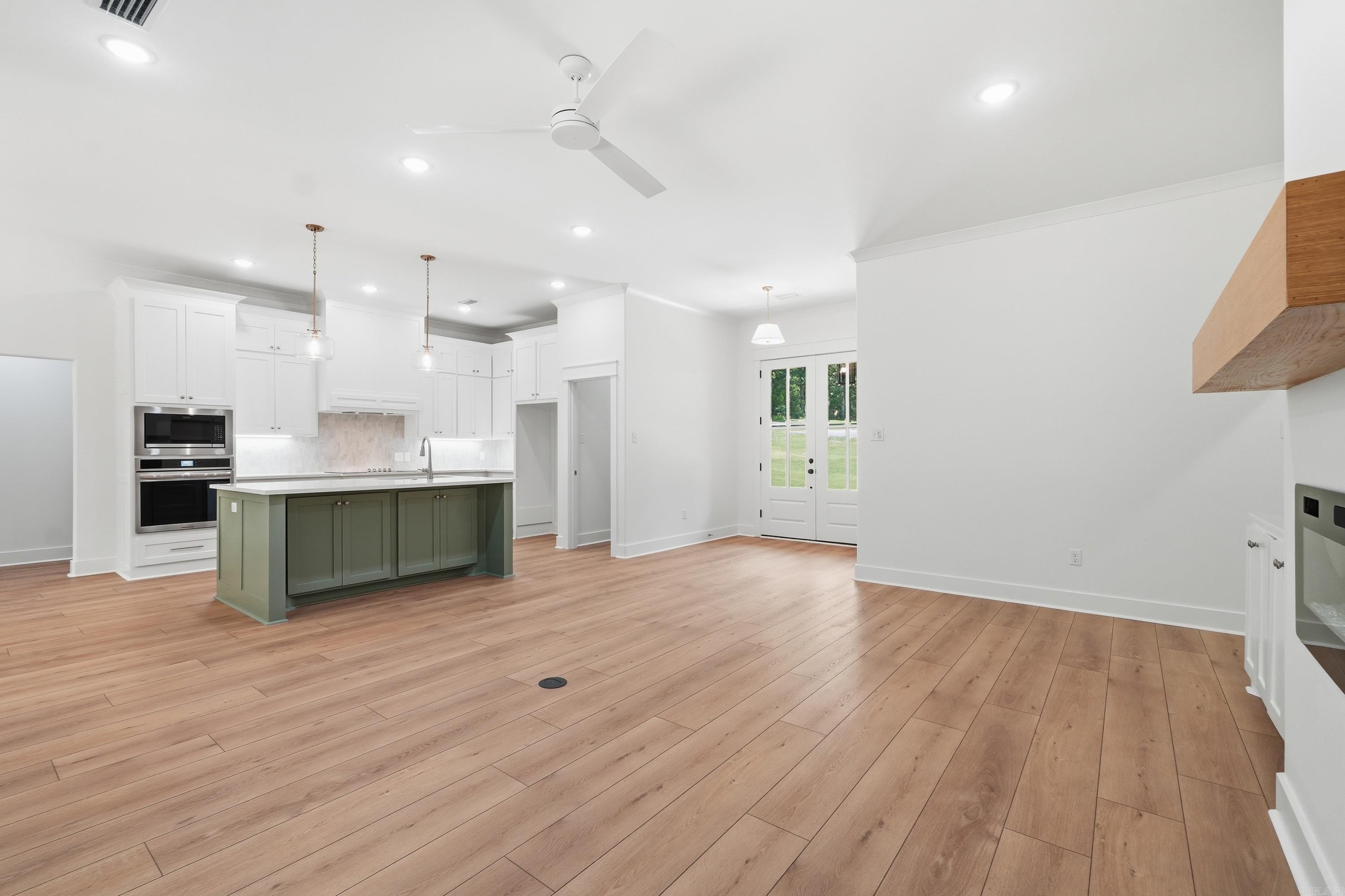 Hawks Point - Residential