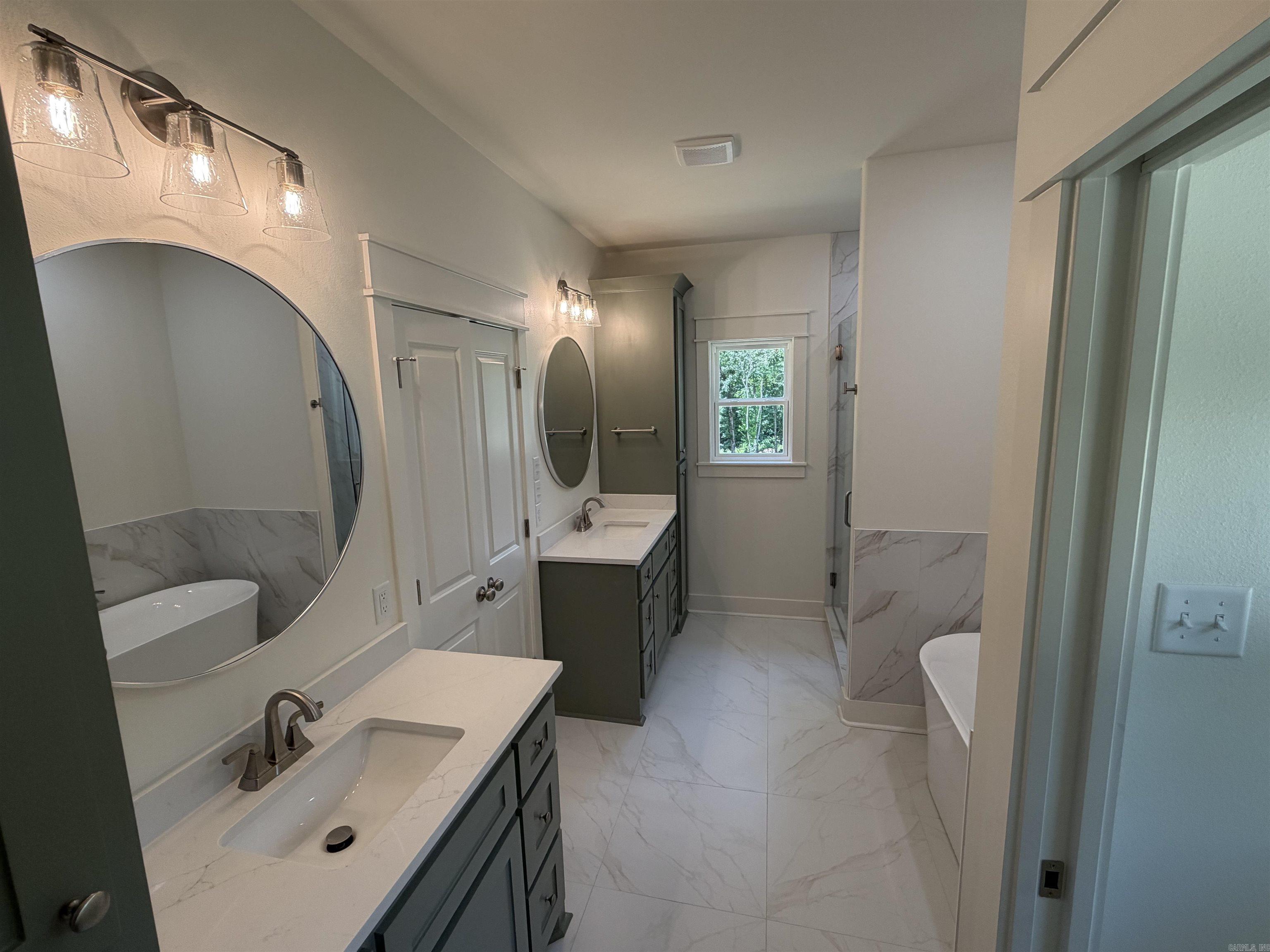 Hawks Point - Residential