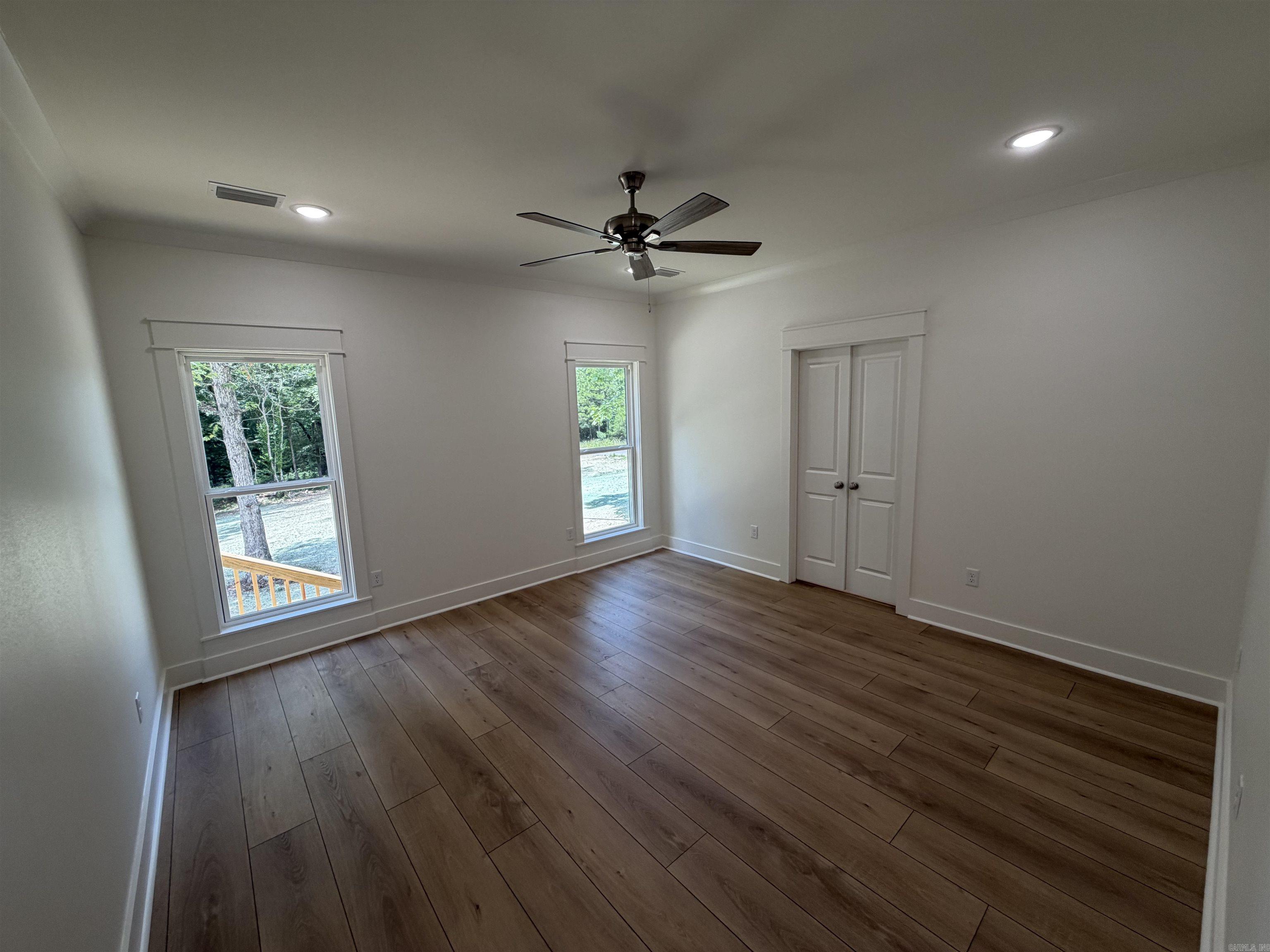 Hawks Point - Residential