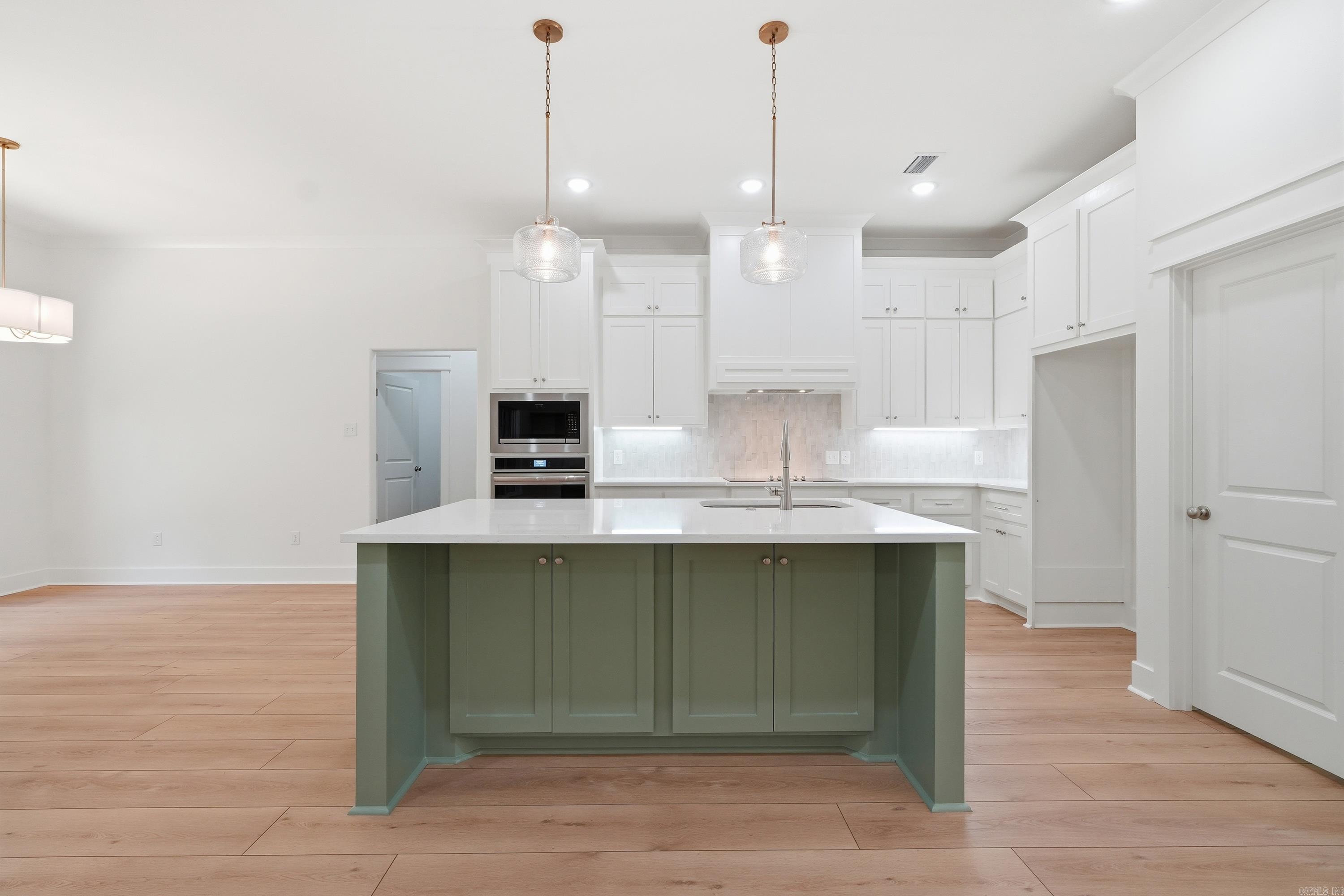 Hawks Point - Residential