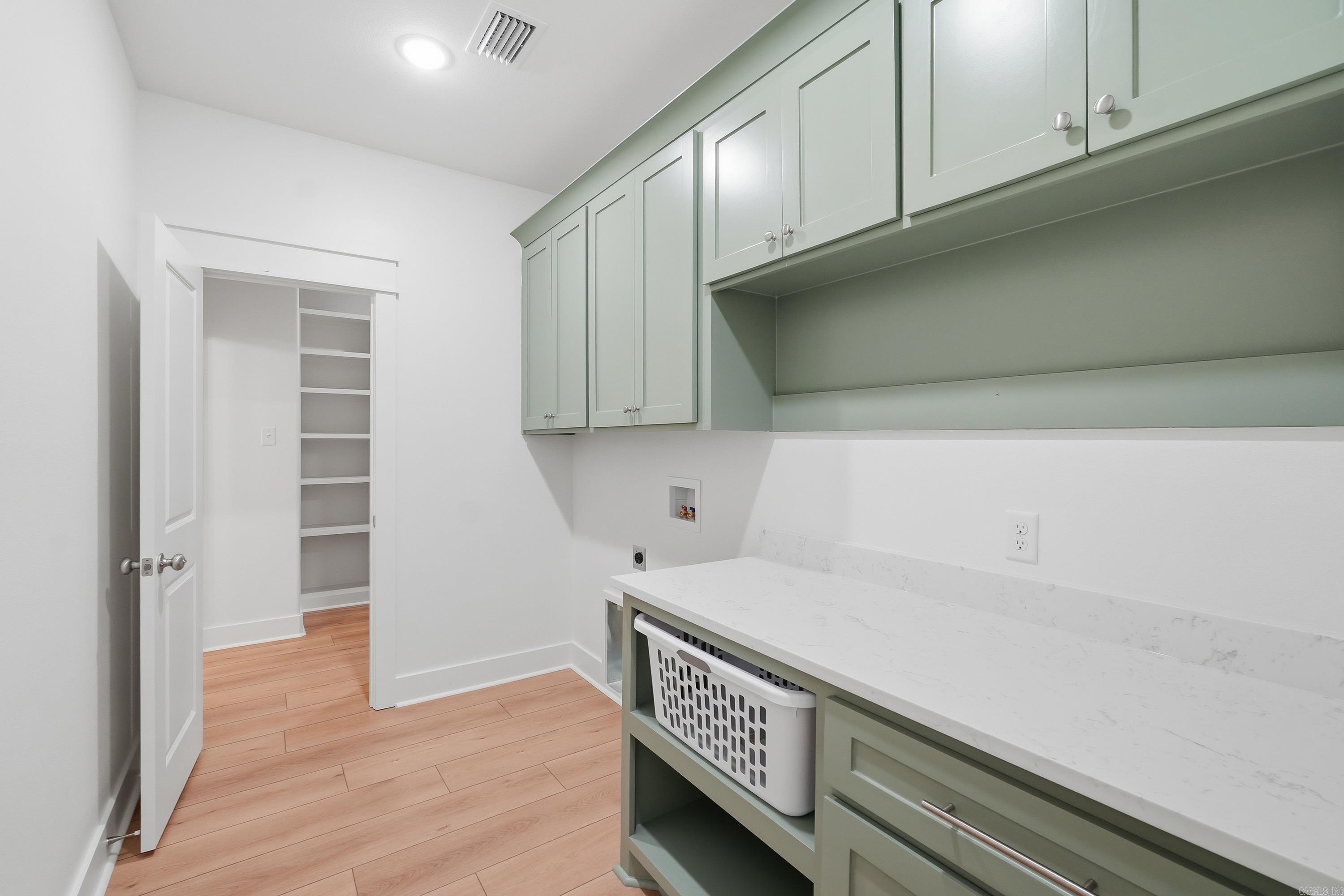 Hawks Point - Residential