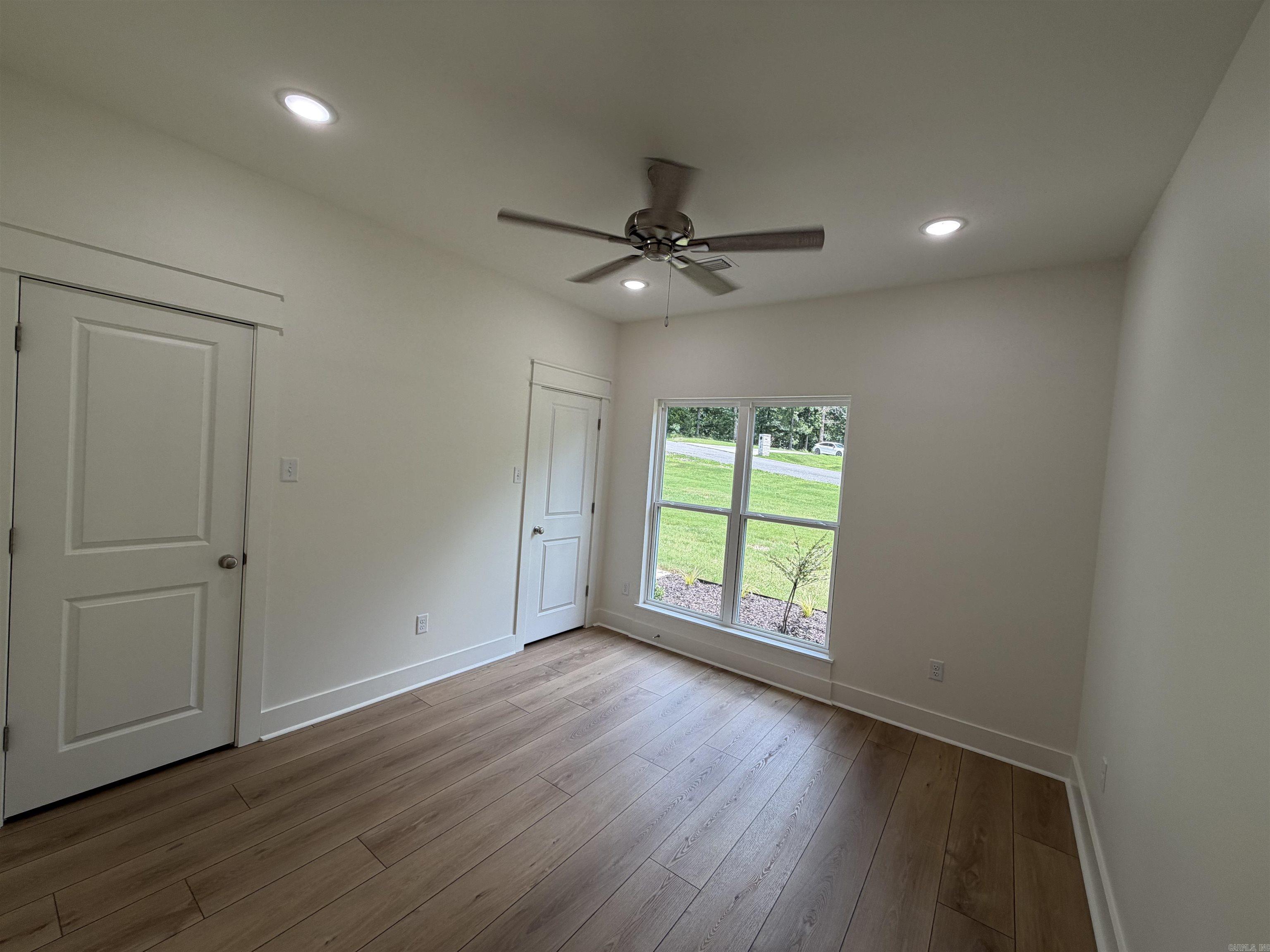 Hawks Point - Residential