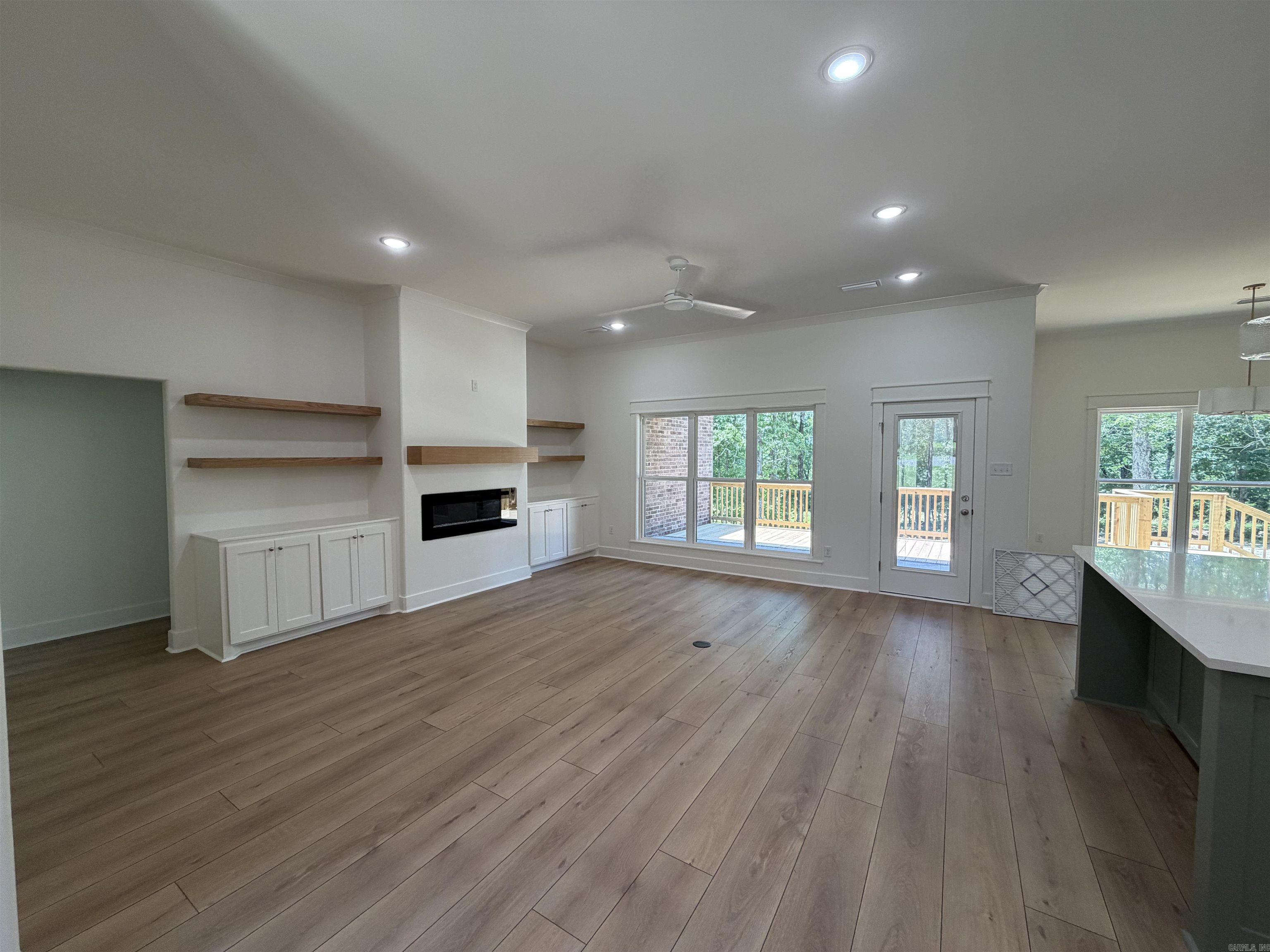 Hawks Point - Residential