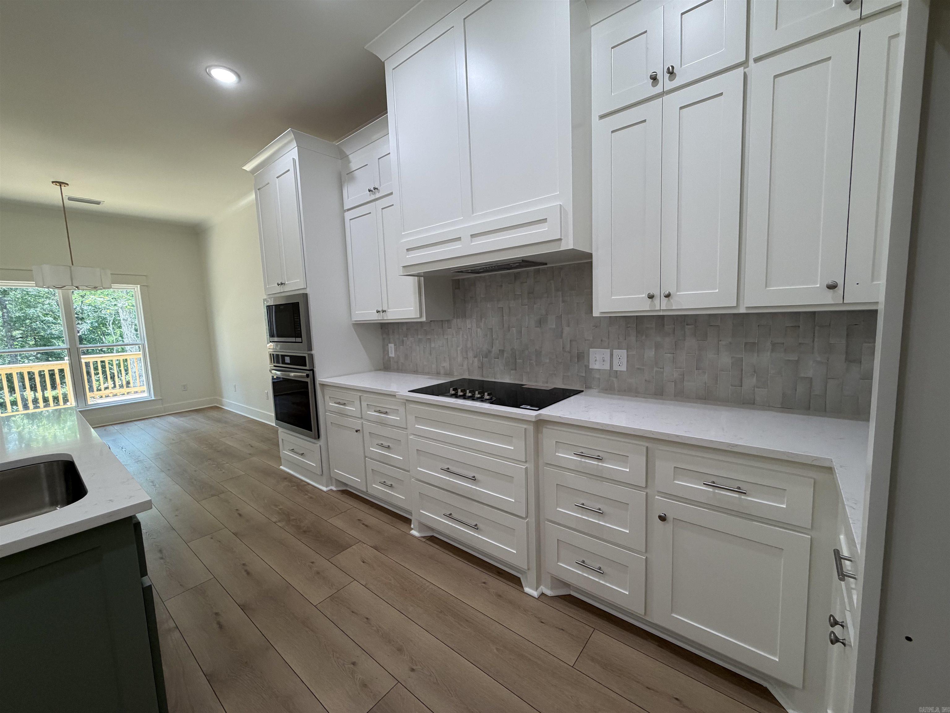 Hawks Point - Residential
