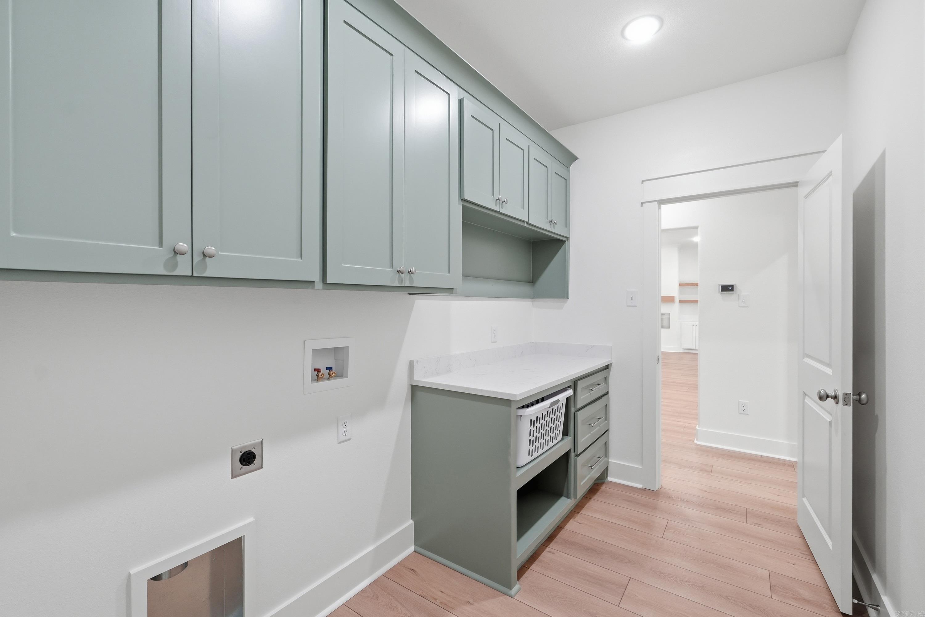 Hawks Point - Residential