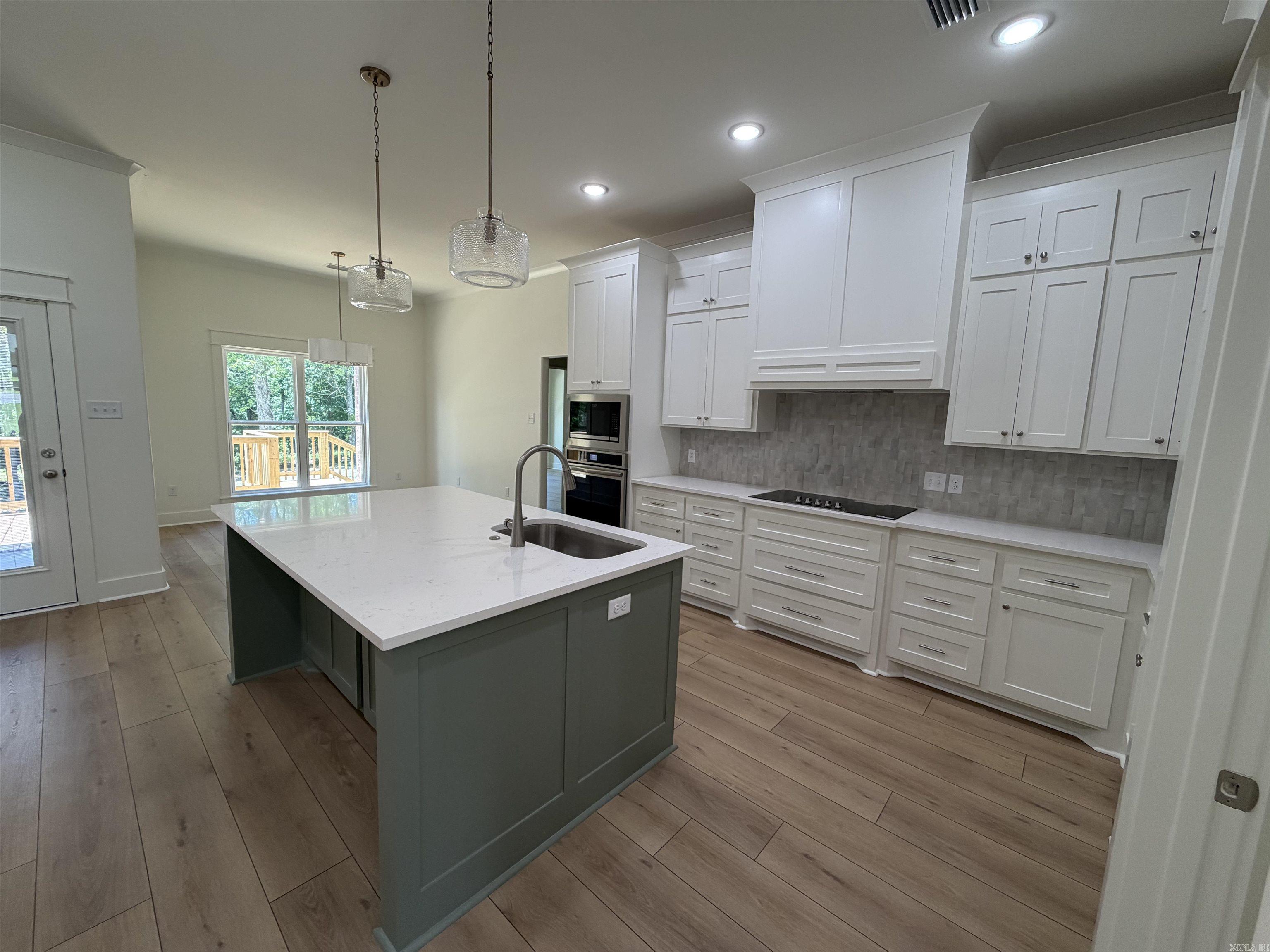 Hawks Point - Residential