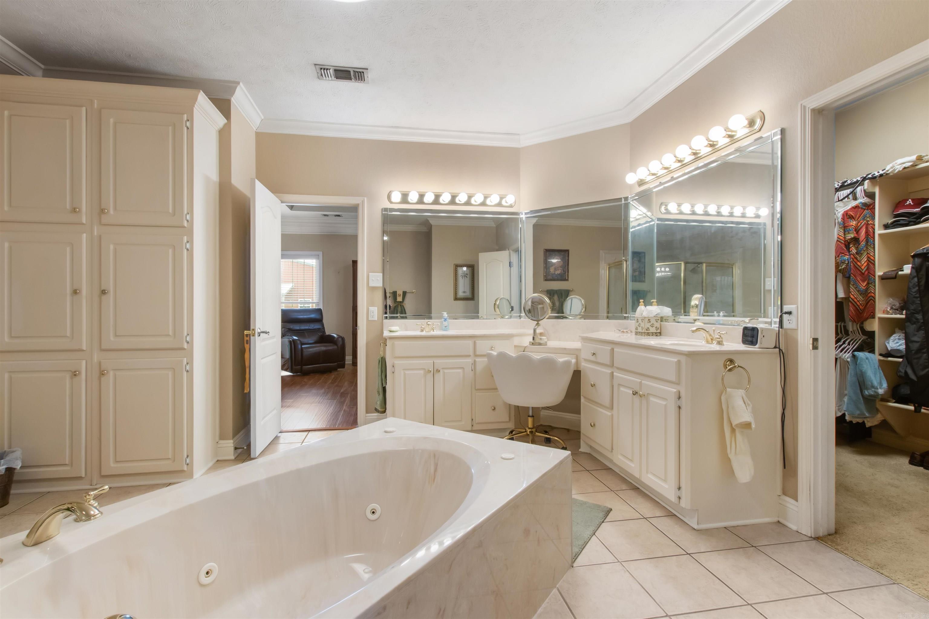 RANCHETTES AT DEER MEADOWS - Residential