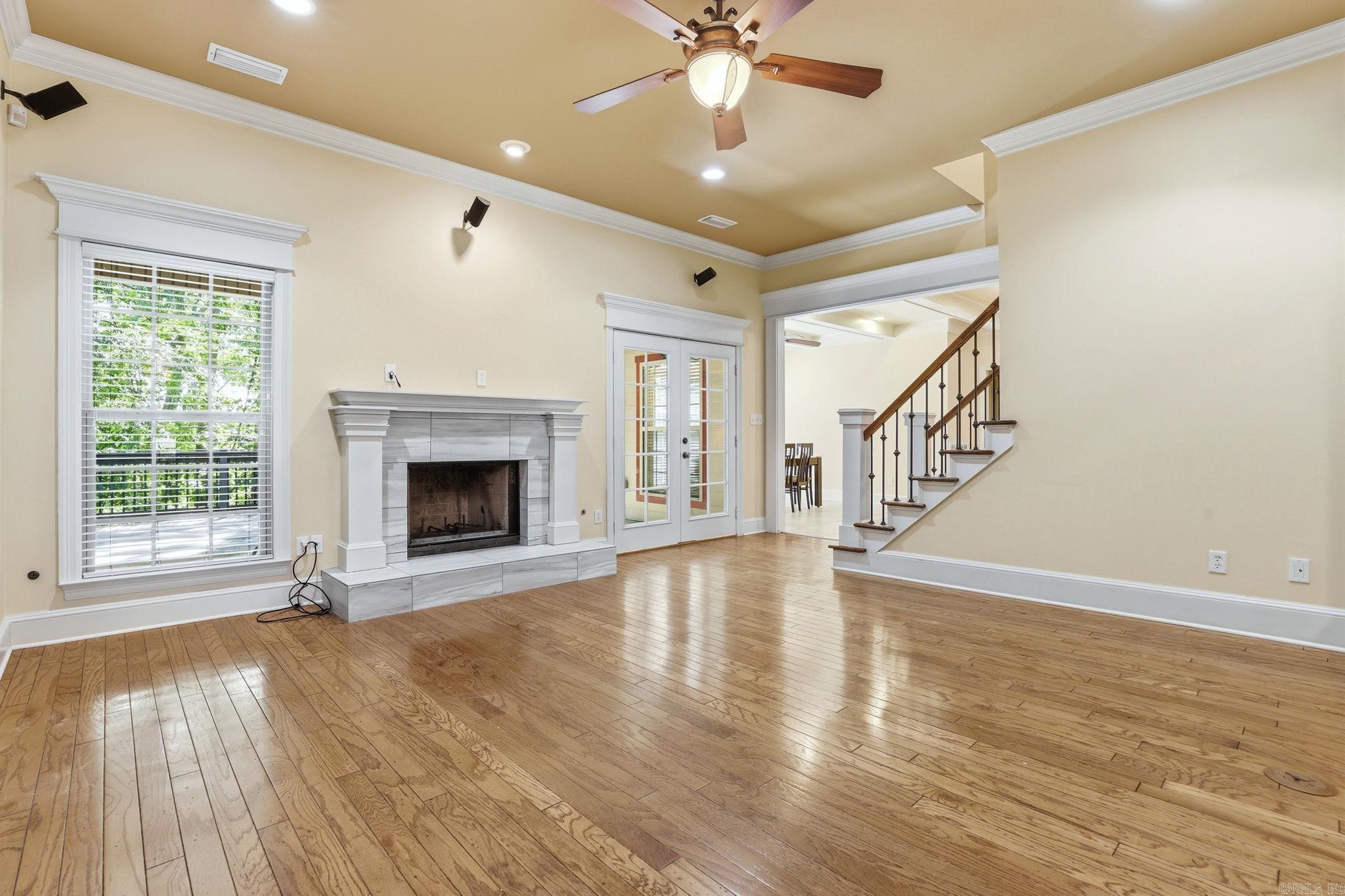 WOODLANDS EDGE - Residential