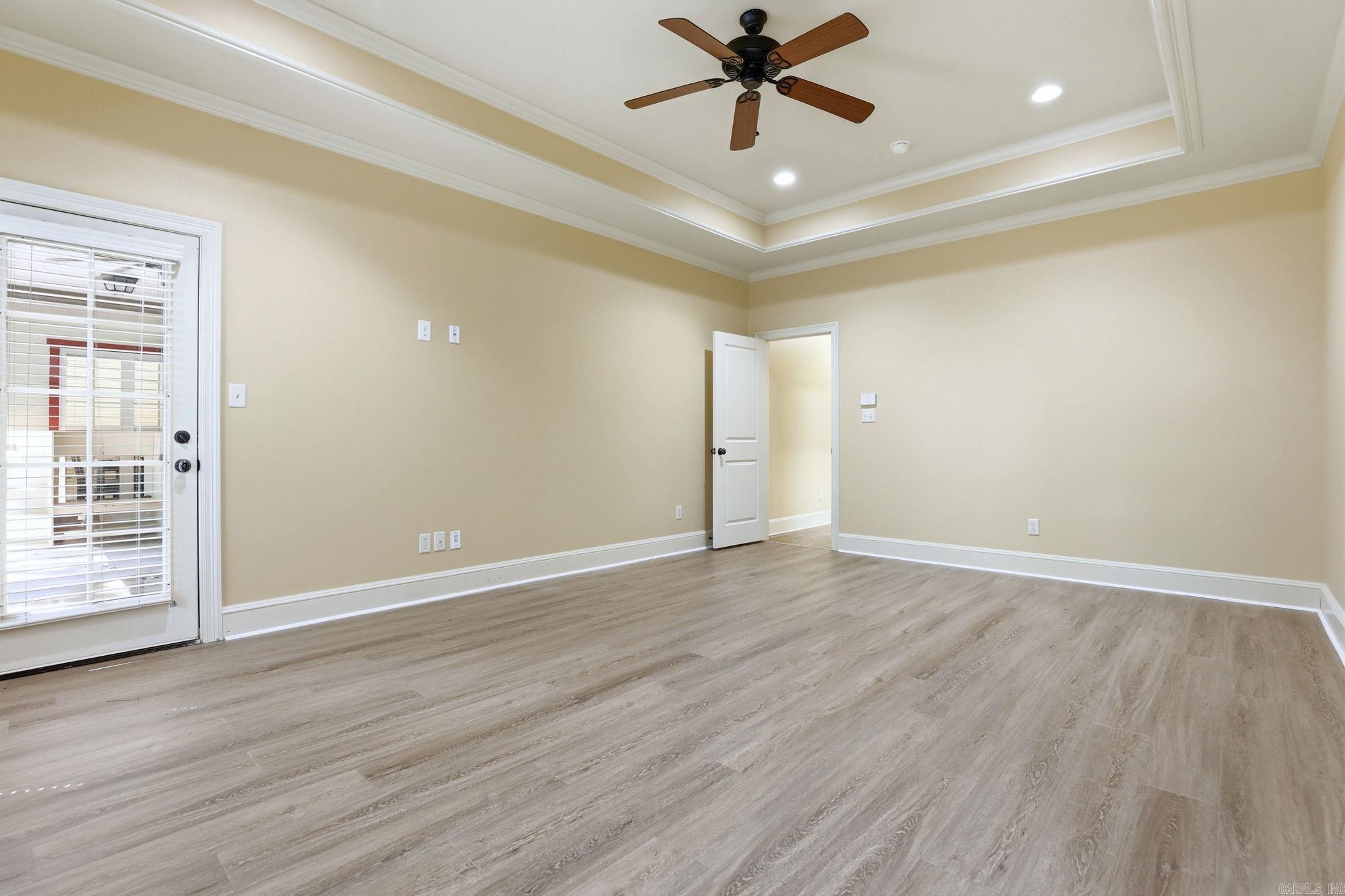 WOODLANDS EDGE - Residential