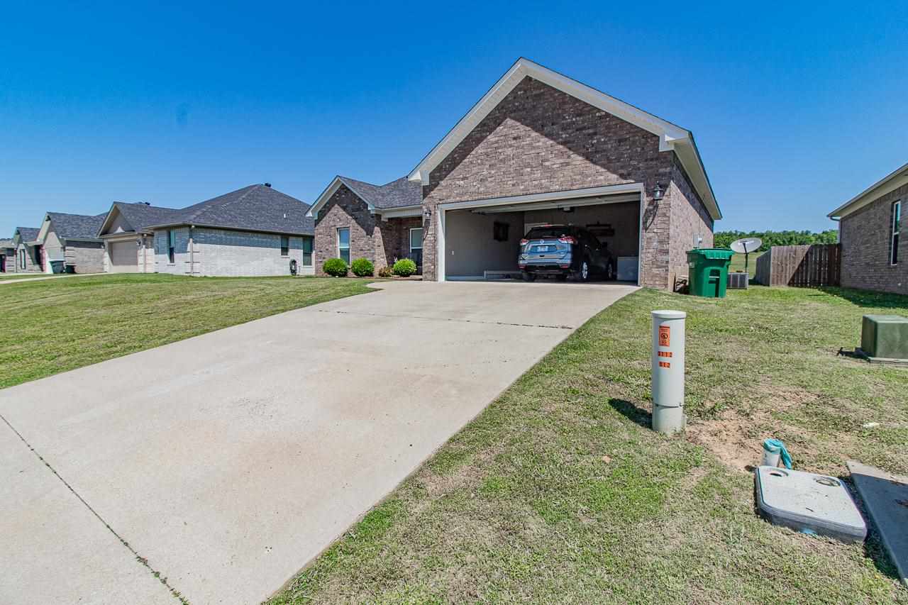 PARKWOOD MEADOWS - Residential