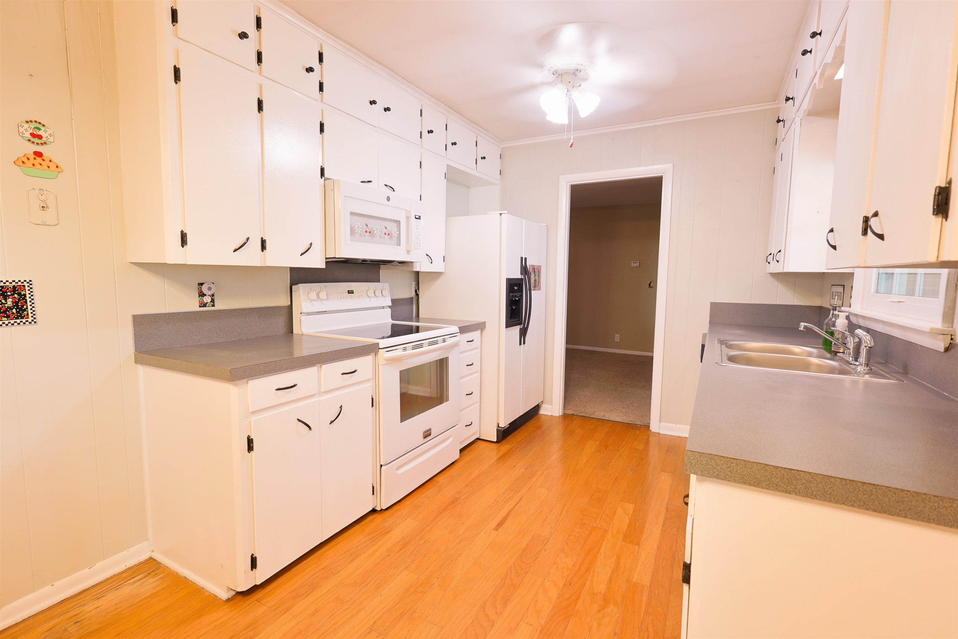 ORIGINAL TOWN - MELBOURNE - Residential