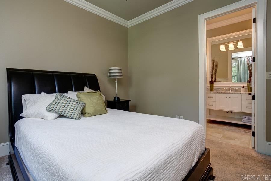 WOODLANDS EDGE - Residential