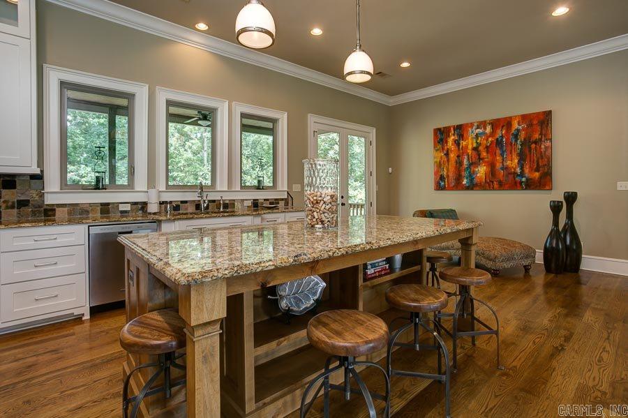 WOODLANDS EDGE - Residential
