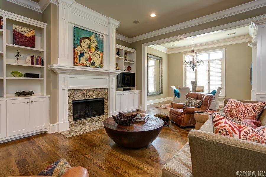 WOODLANDS EDGE - Residential