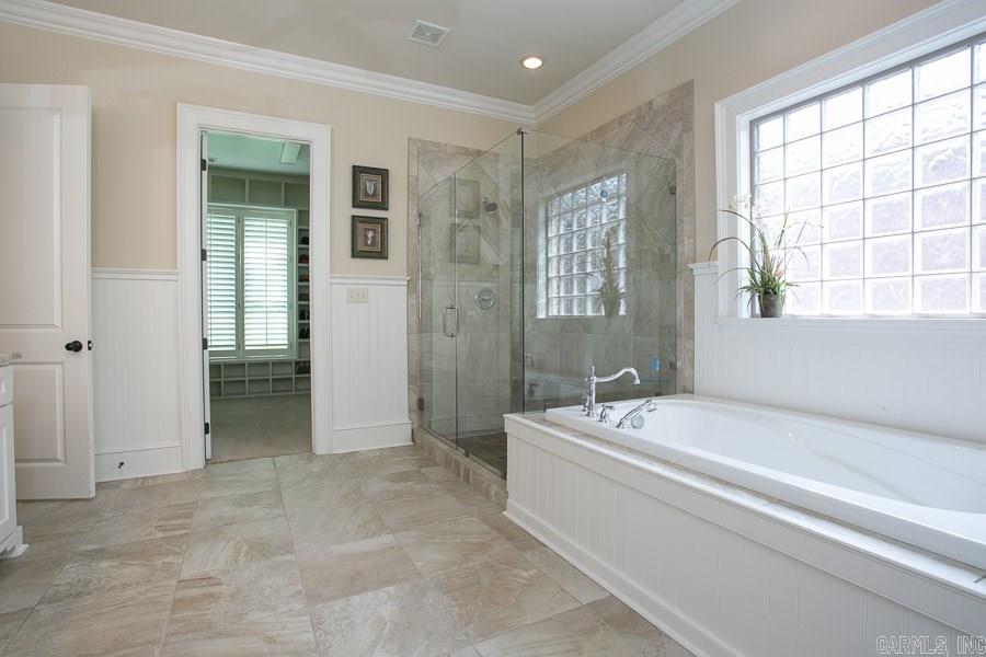 WOODLANDS EDGE - Residential