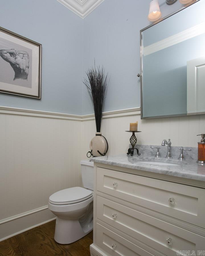 WOODLANDS EDGE - Residential