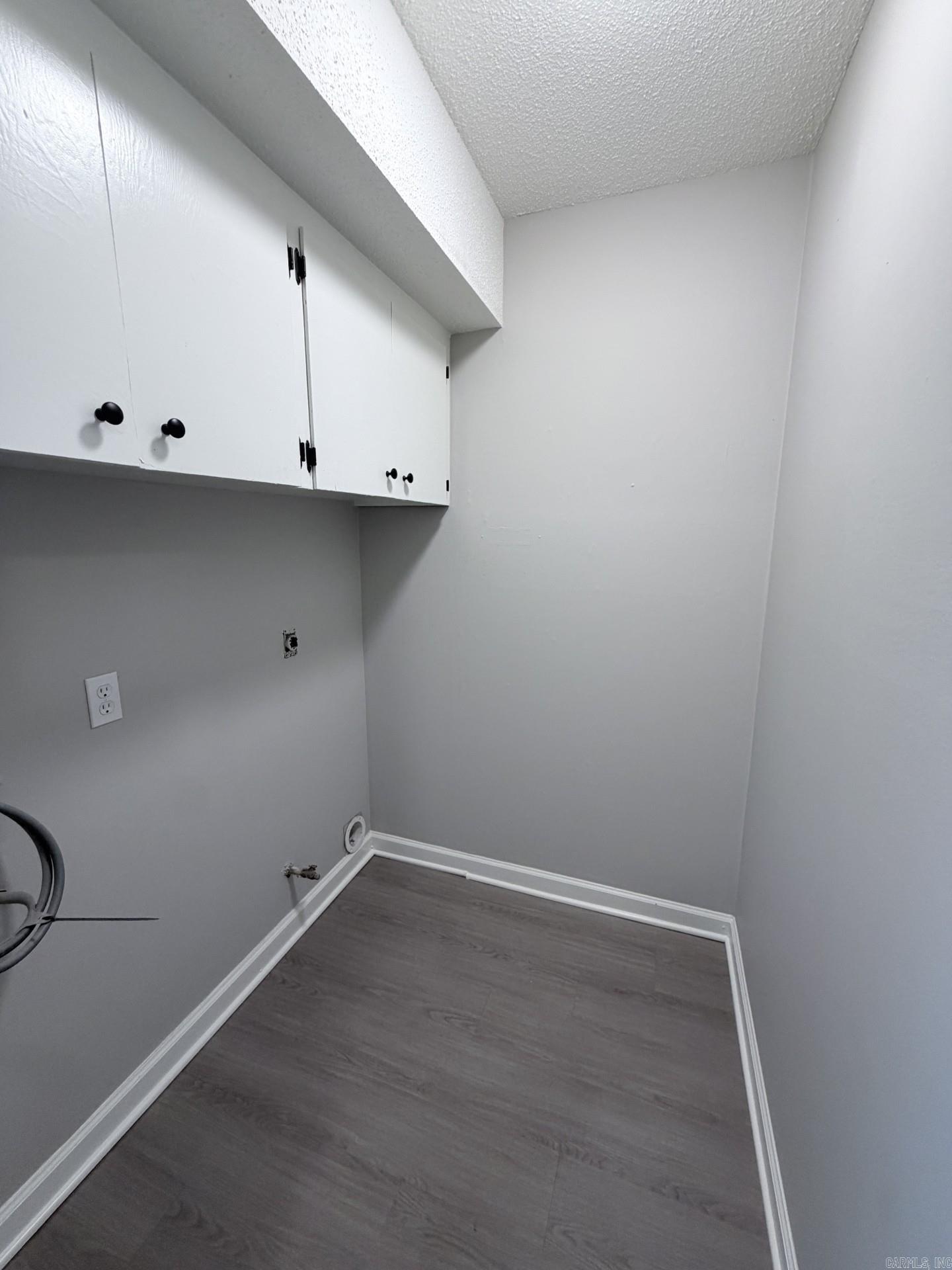 BRENTWOOD - Residential