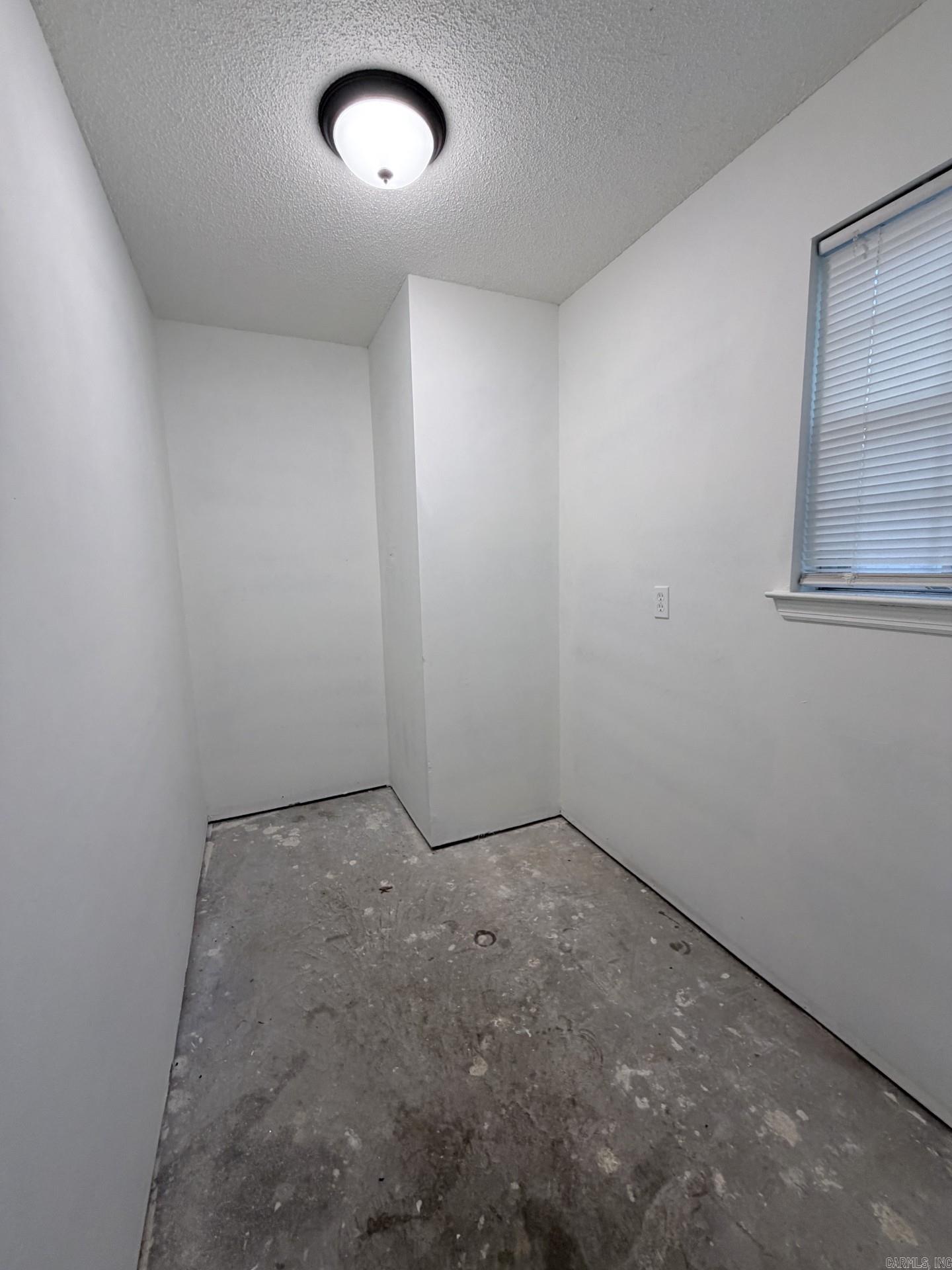 BRENTWOOD - Residential