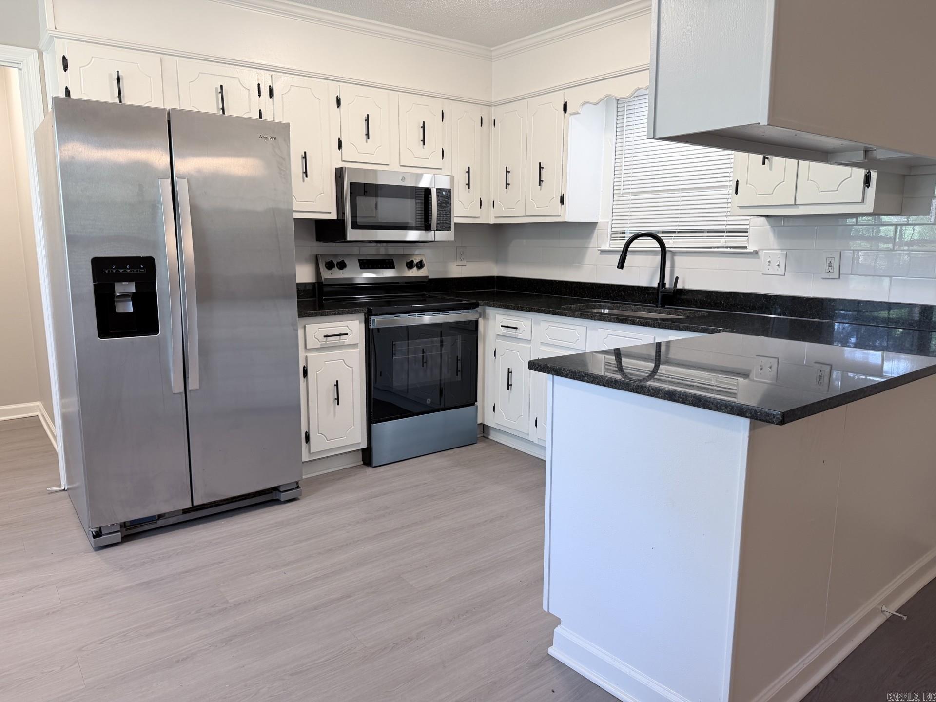 BRENTWOOD - Residential