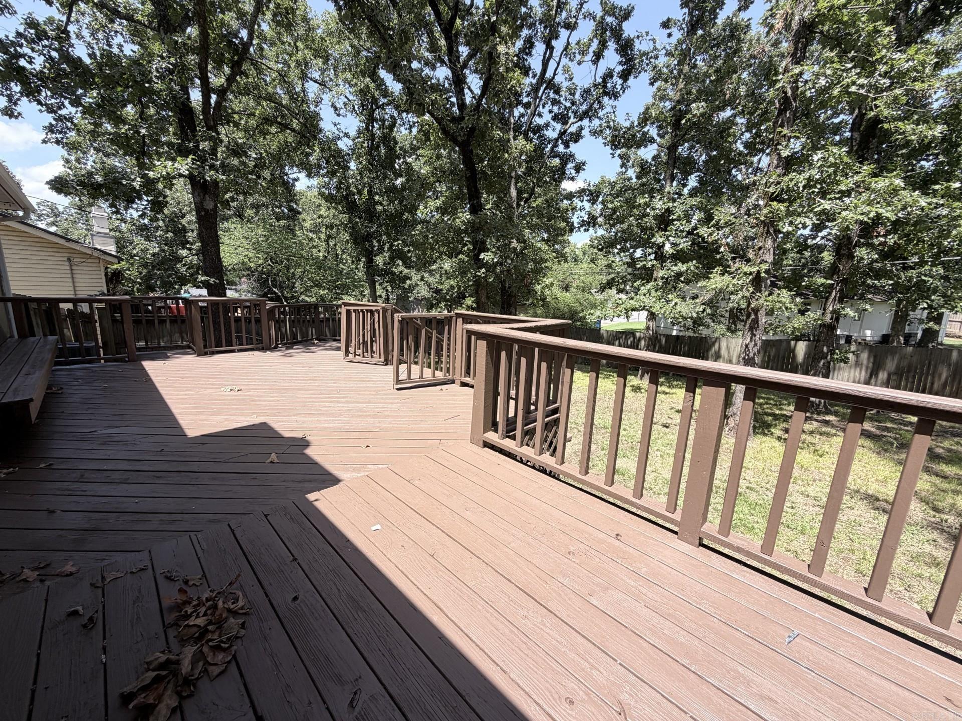 BRENTWOOD - Residential