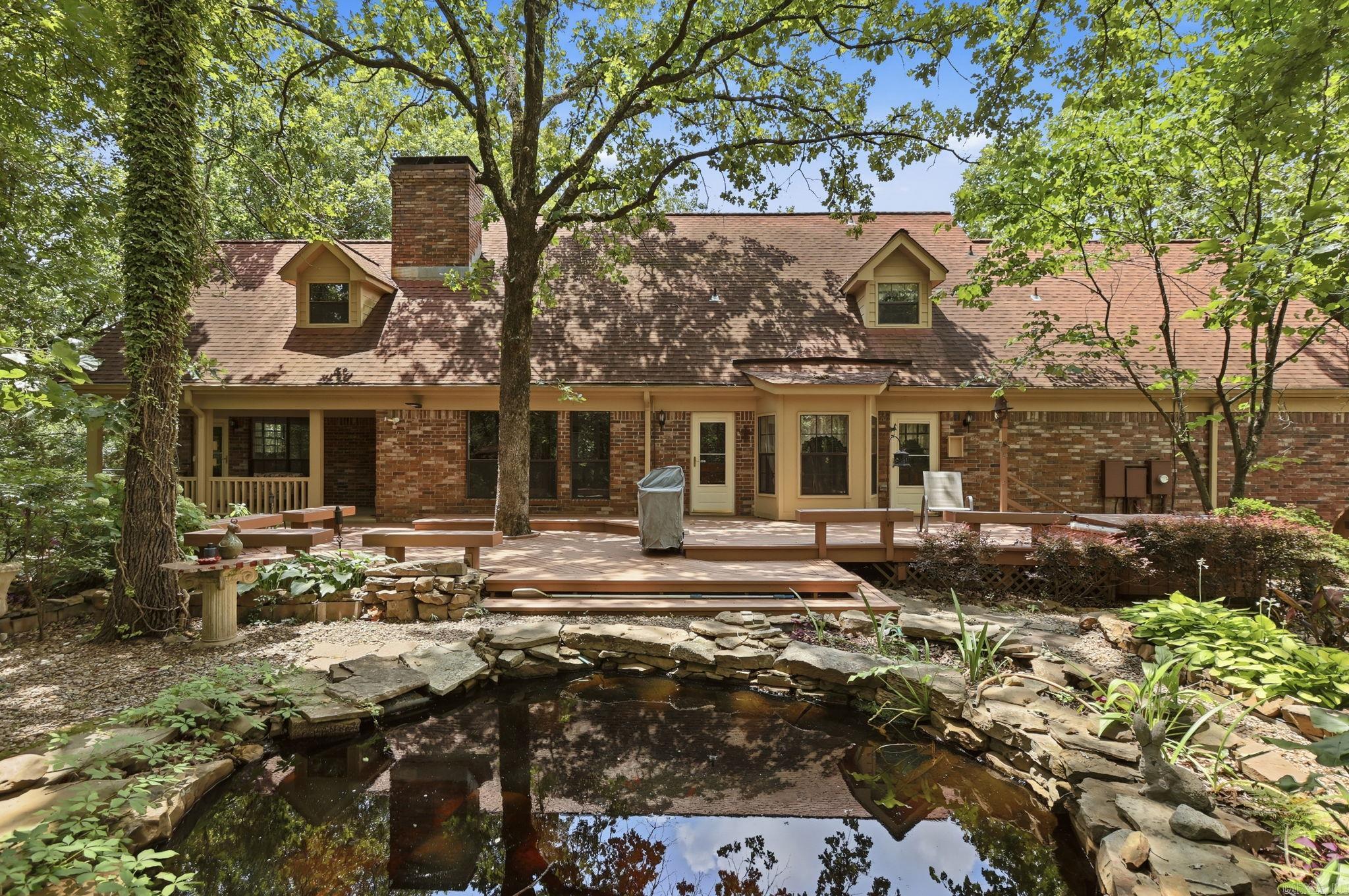 WOODSONG - Residential