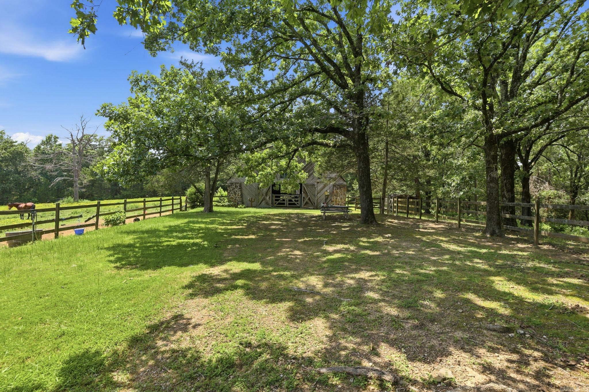 WOODSONG - Residential