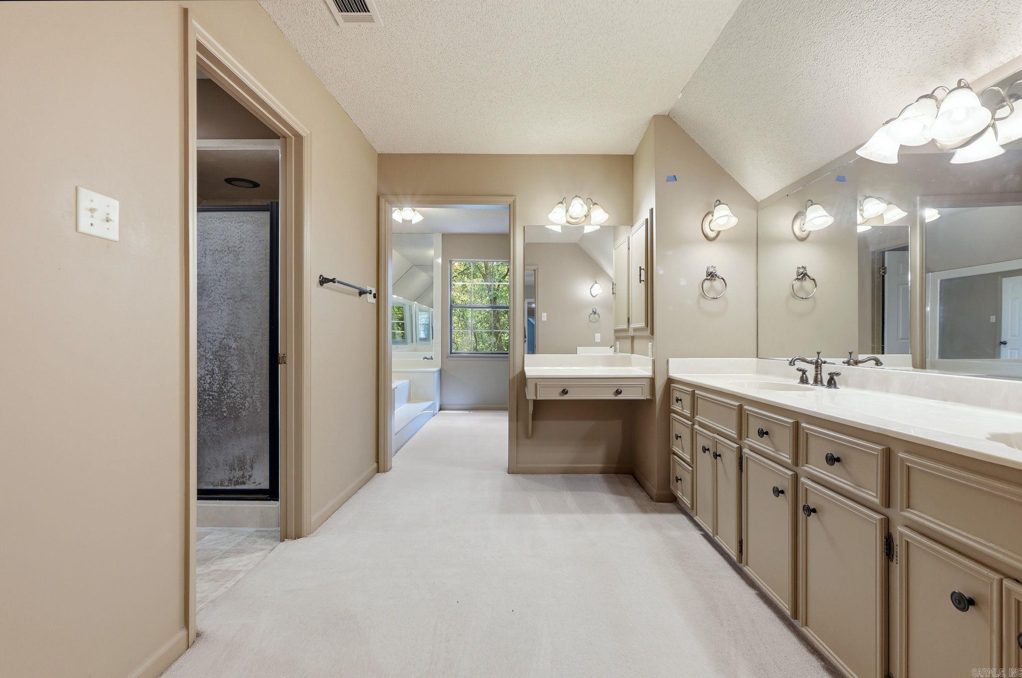 WOODSONG - Residential