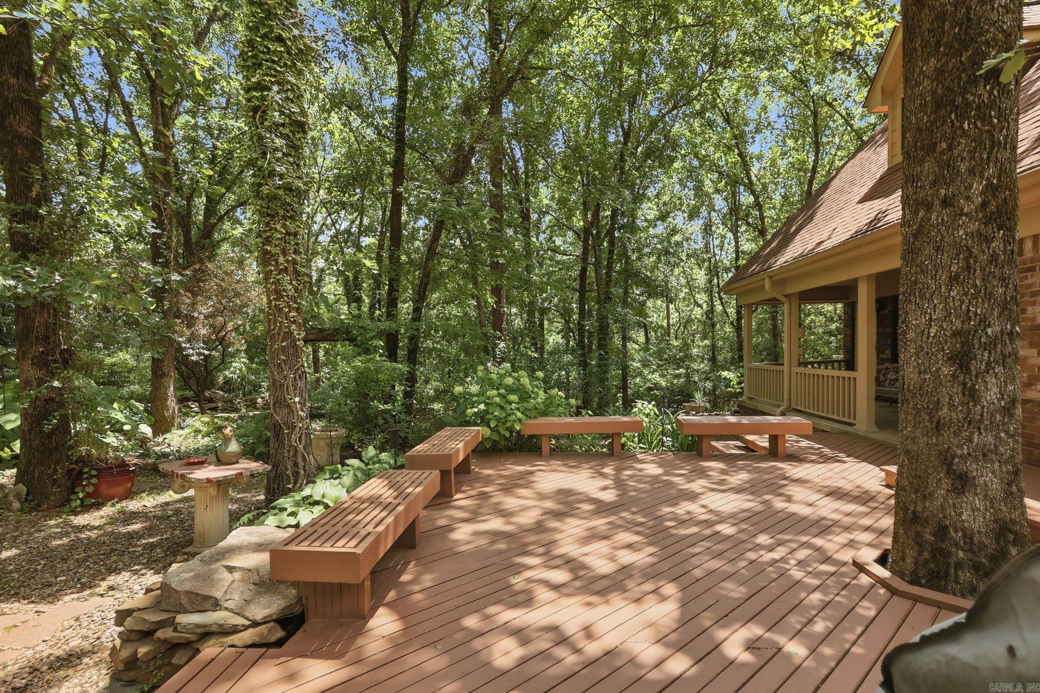 WOODSONG - Residential
