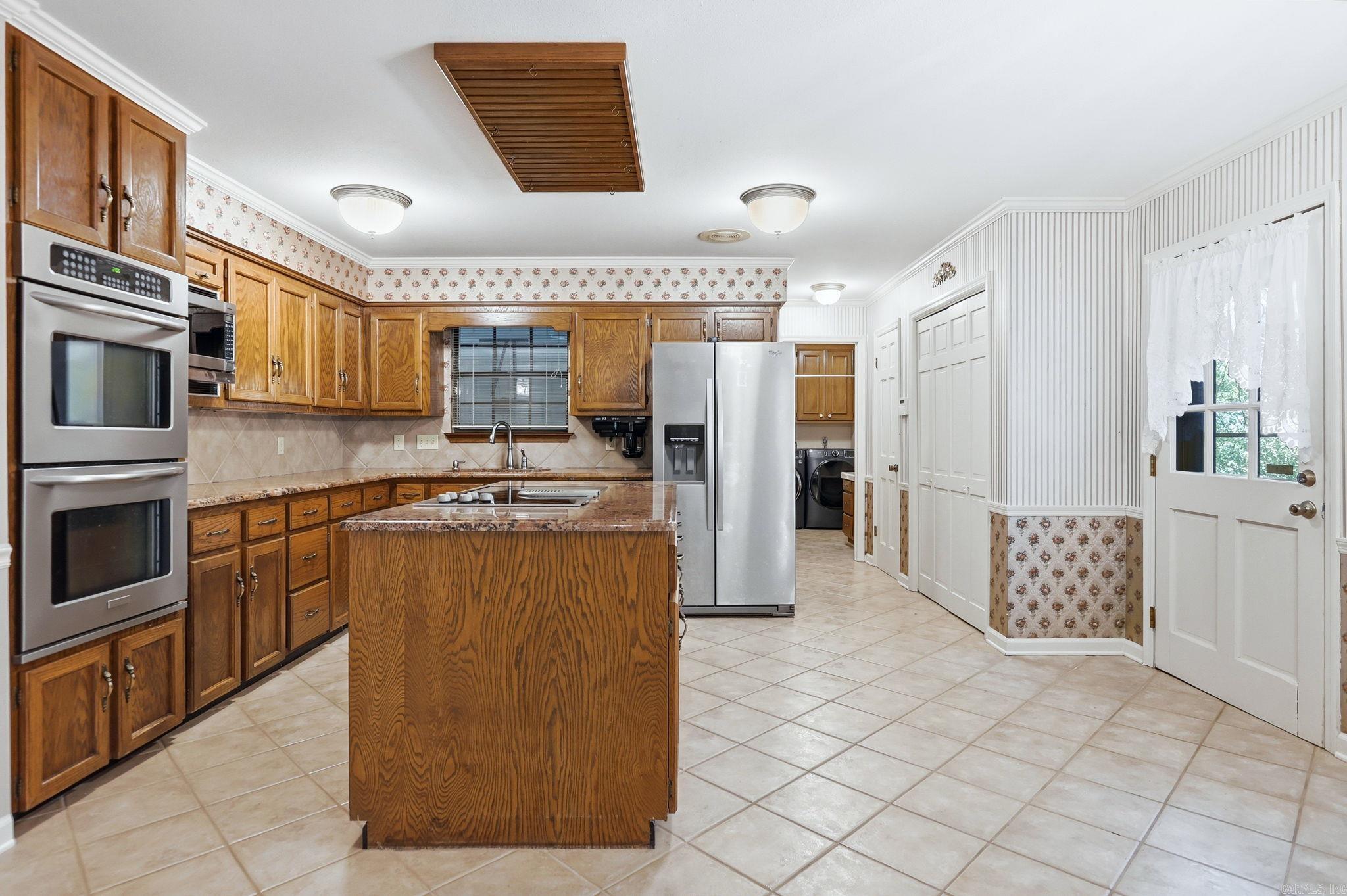 WOODSONG - Residential