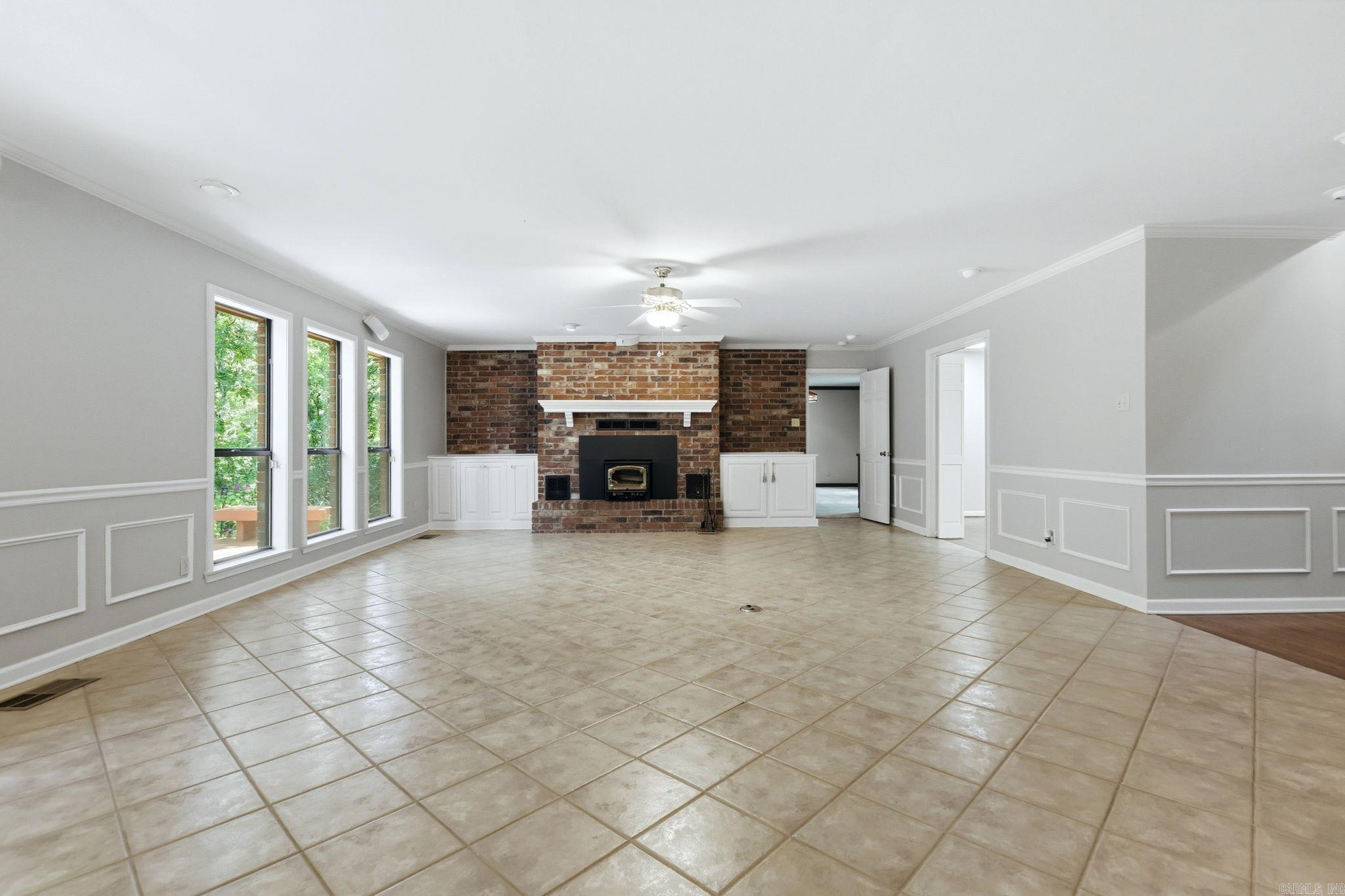 WOODSONG - Residential