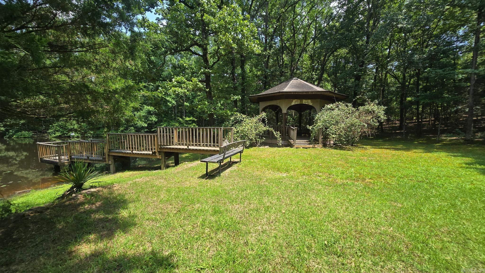 WOODSONG - Residential
