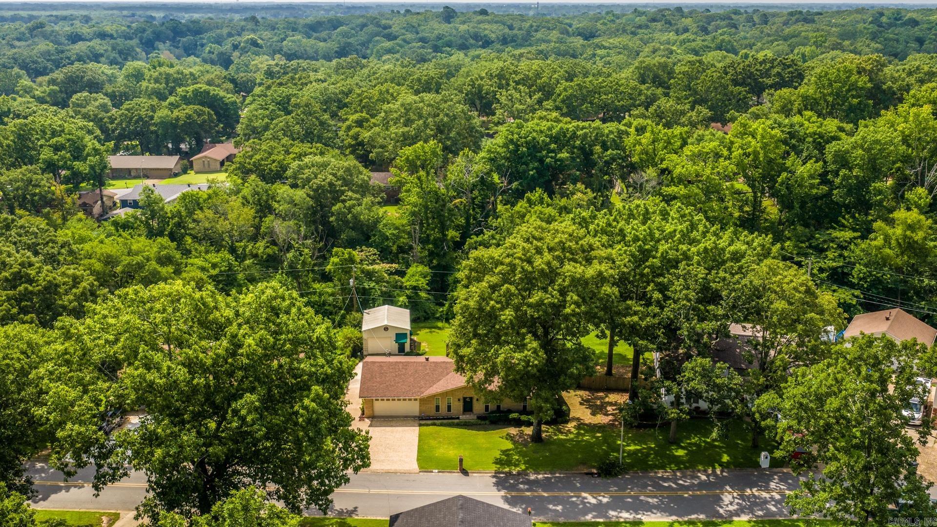 COUNTRY CLUB PARK - Residential