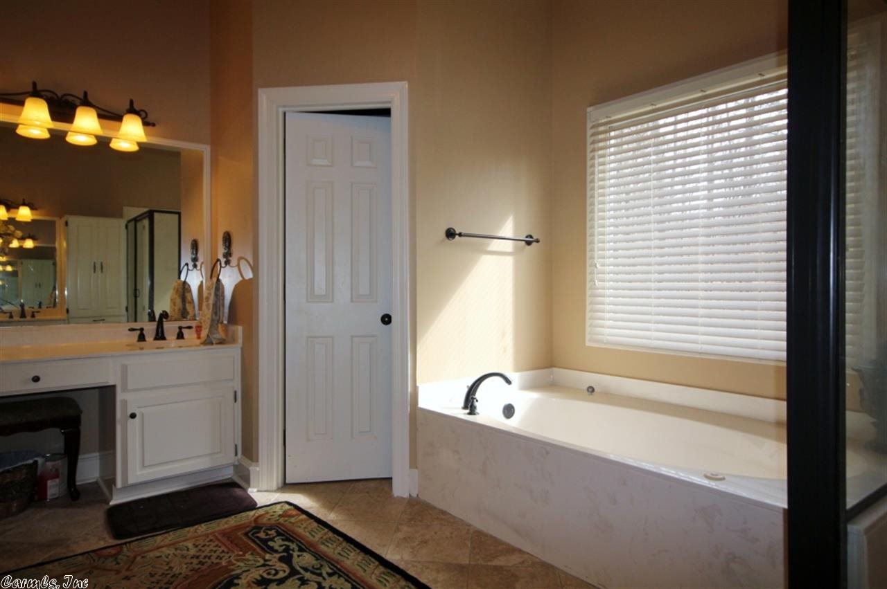 CHENAL VALLEY LAMARCHE PLACE NBH - Residential