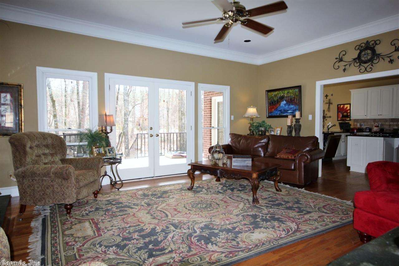 CHENAL VALLEY LAMARCHE PLACE NBH - Residential