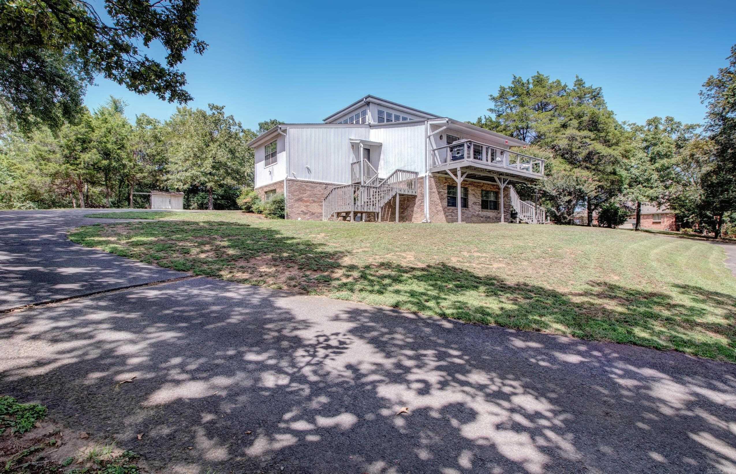 ROBBINS - Residential